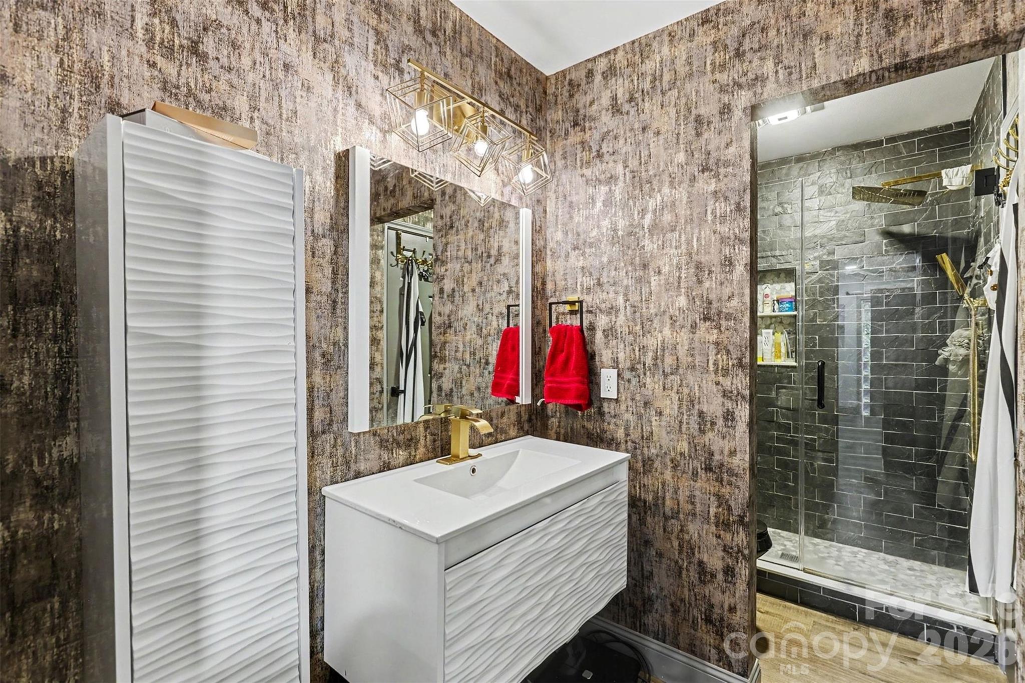 Tega Cay - Residential