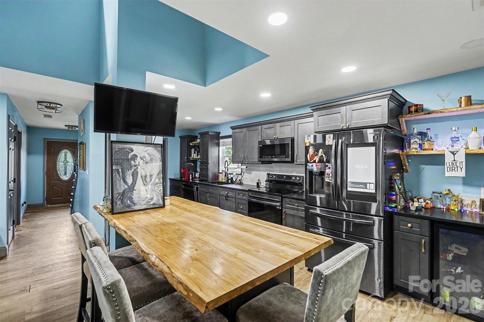 Tega Cay - Residential