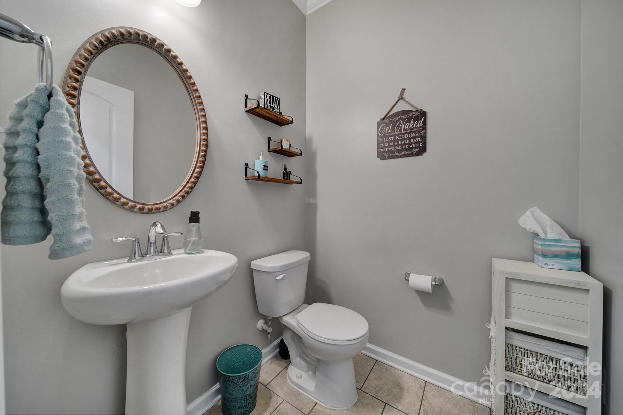 Newport Lakes - Residential