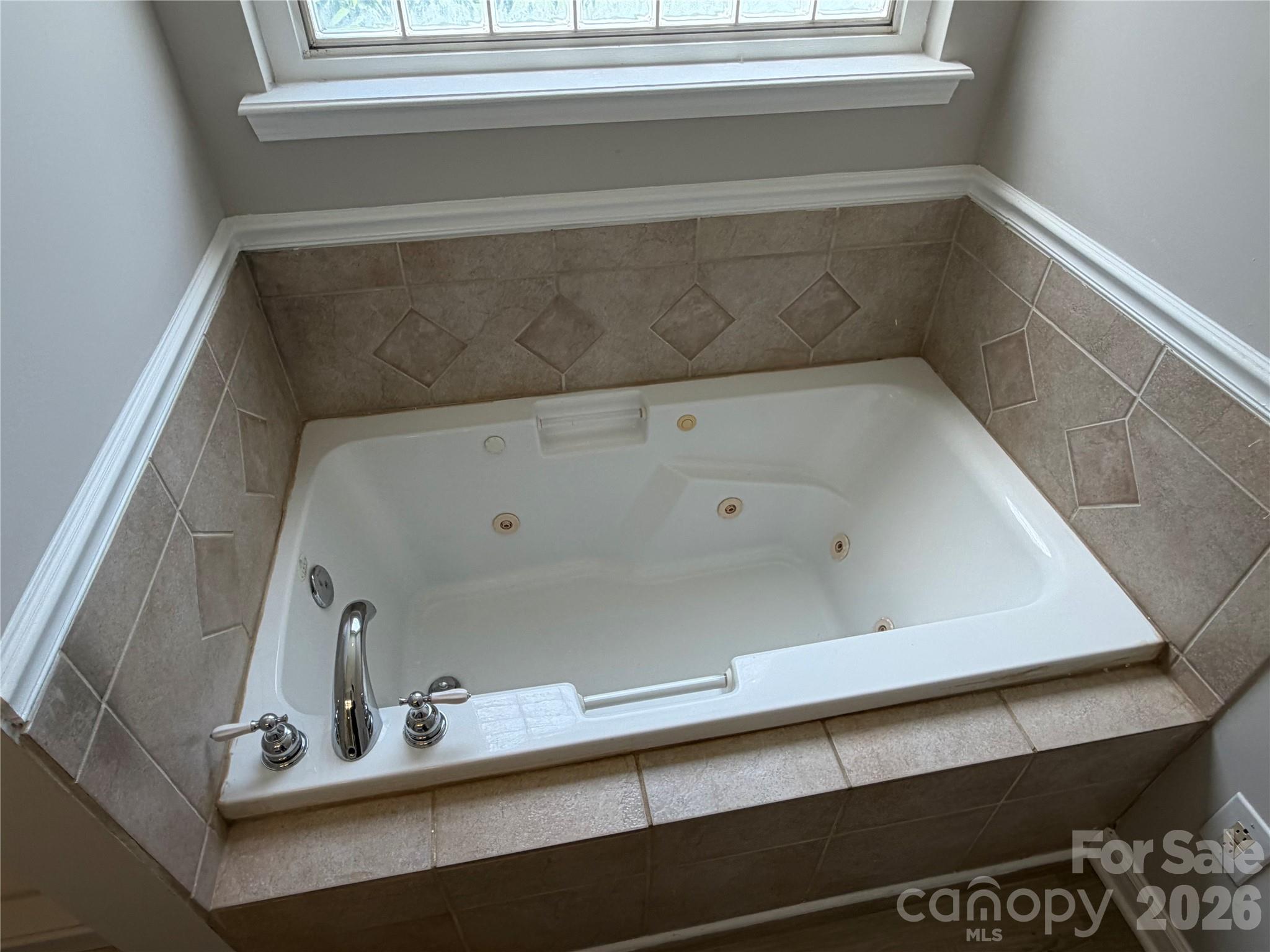 Ridge Crest - Residential