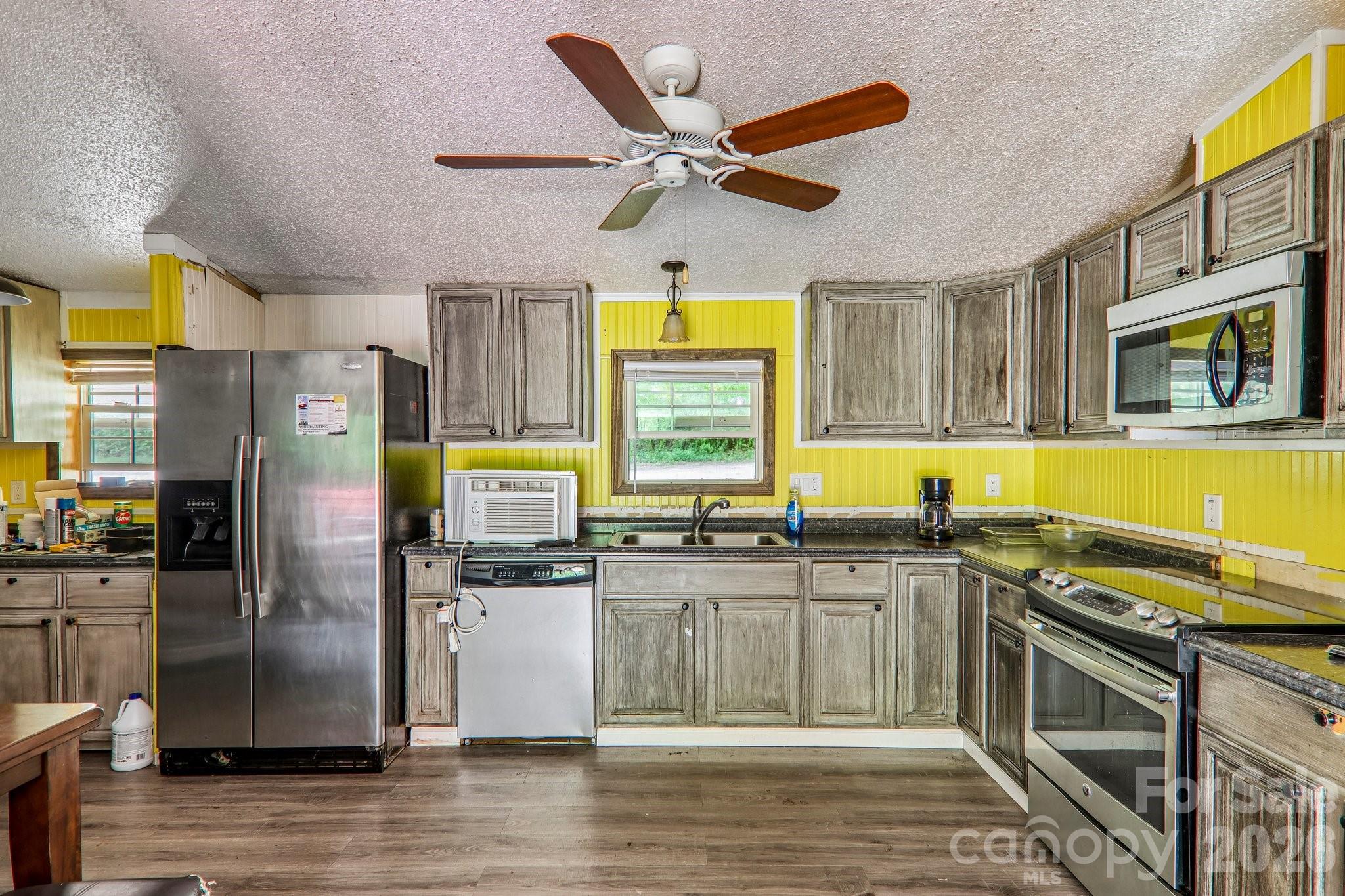 creekview - Residential