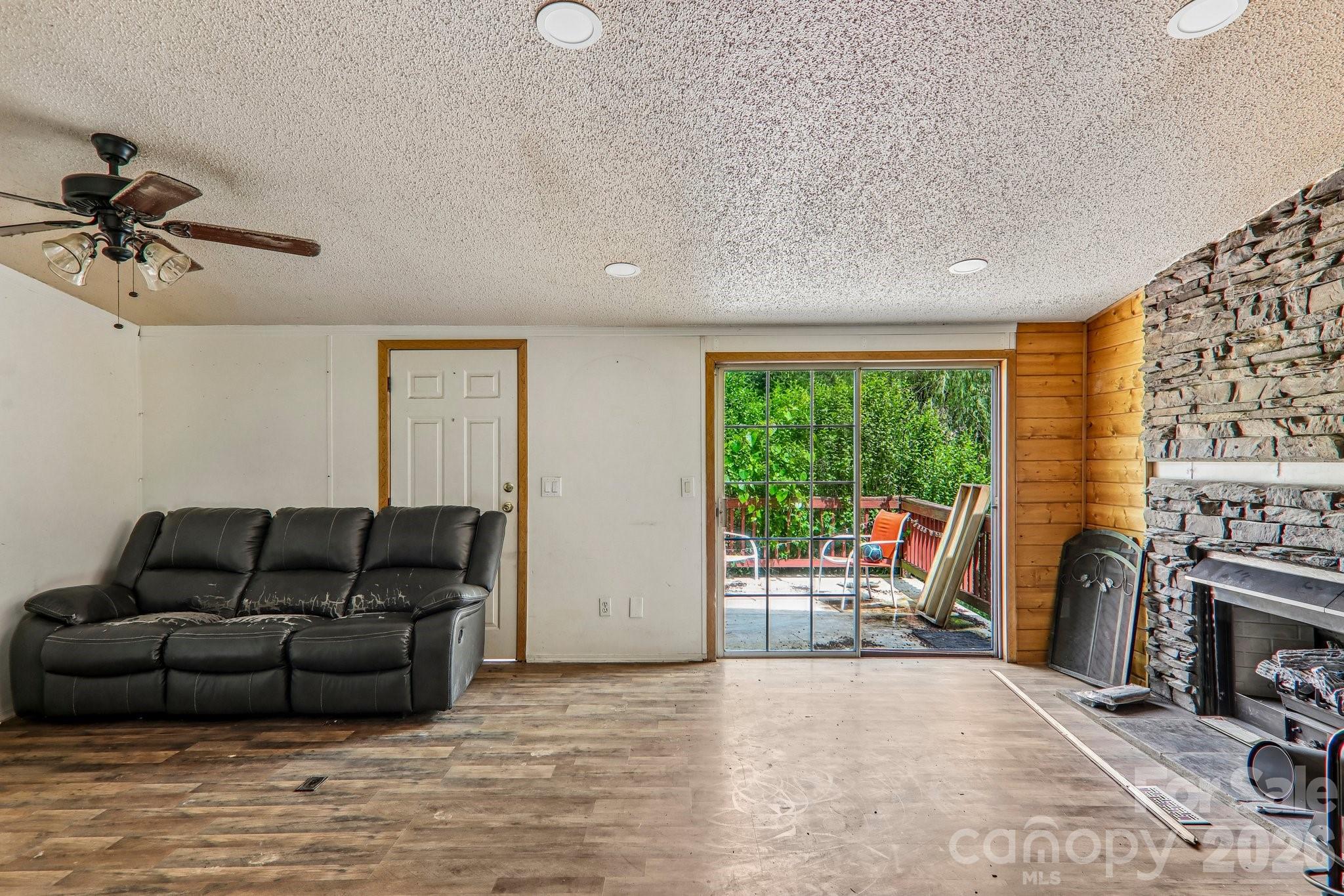 creekview - Residential