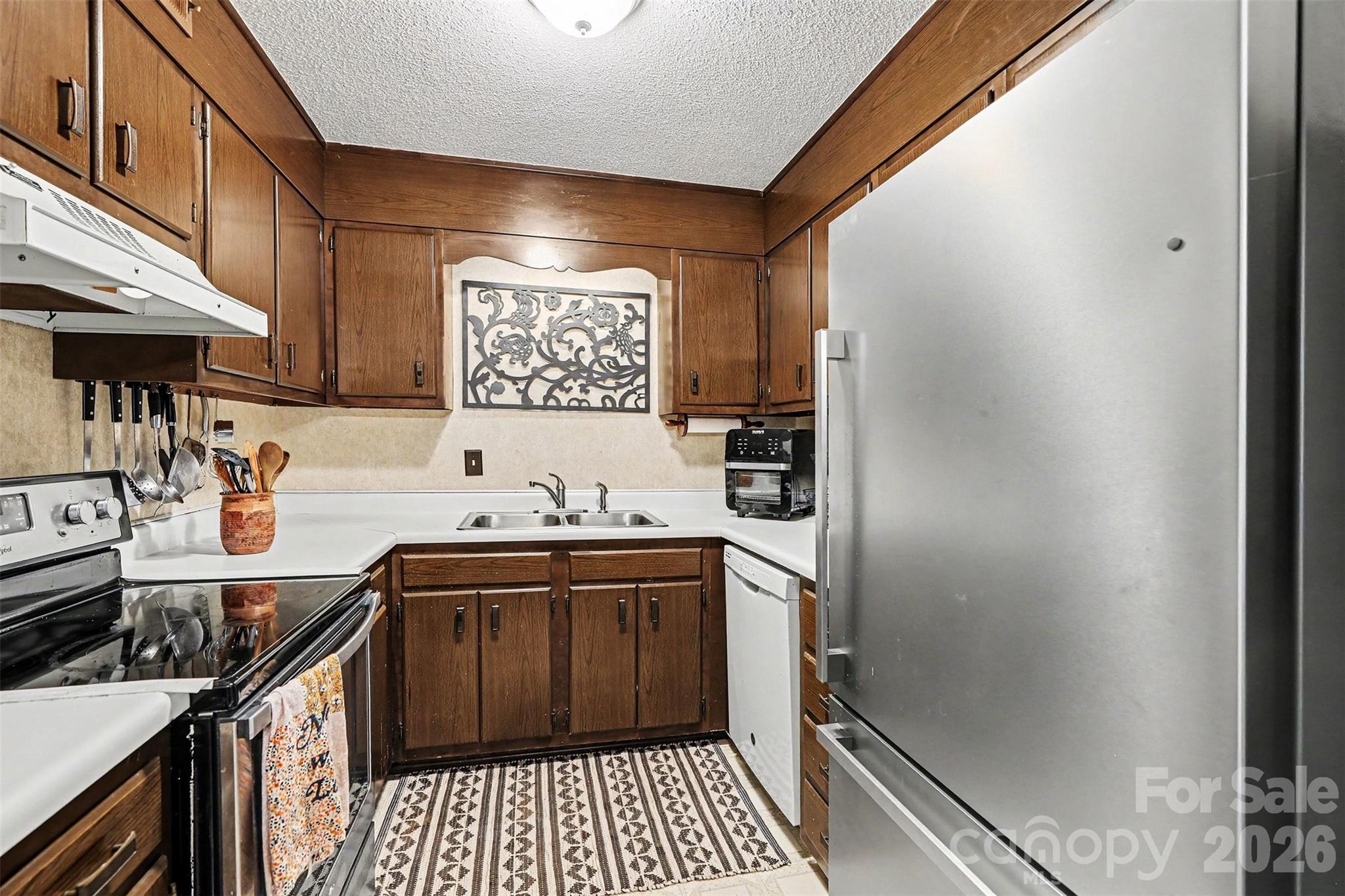Carriage House - Residential