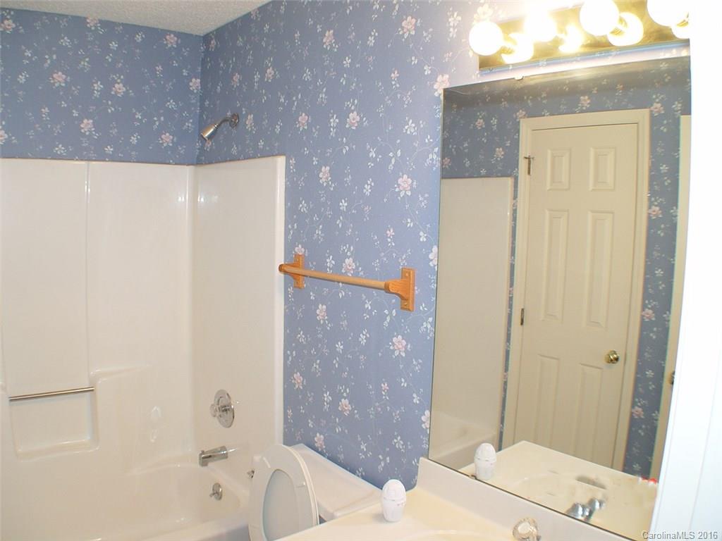 Tega Cay - Residential