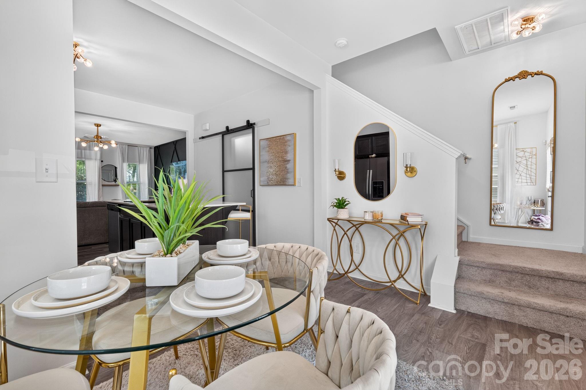 Citiside Plaza Walk Townhomes - Residential
