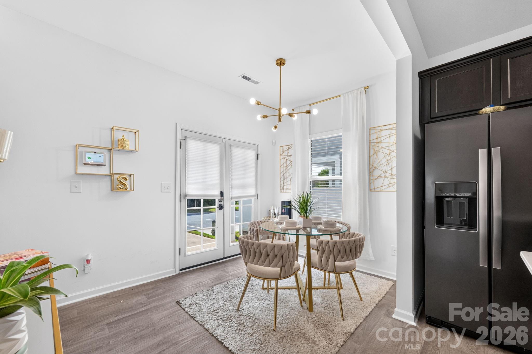 Citiside Plaza Walk Townhomes - Residential