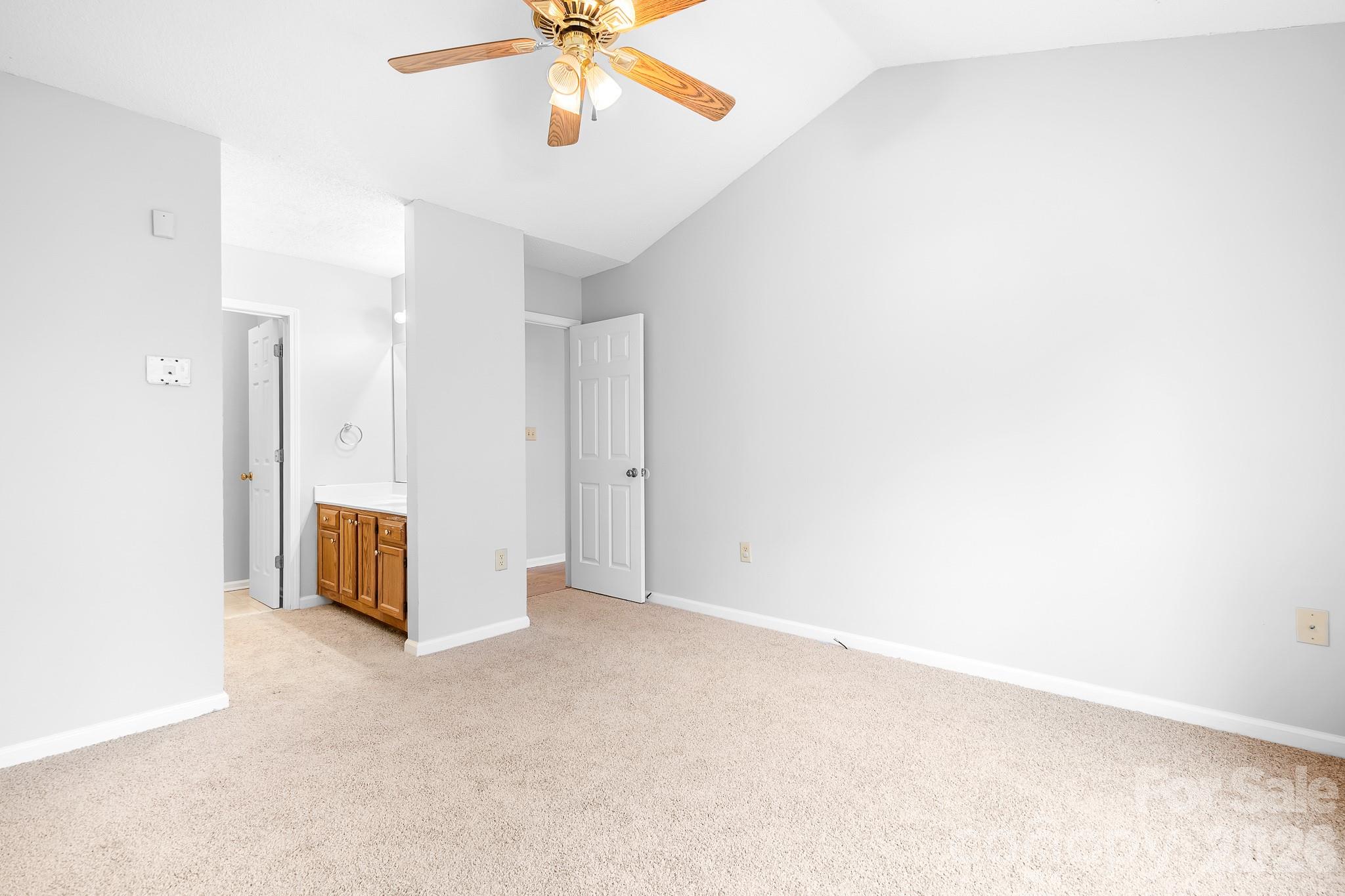 Hunters Bluff - Residential