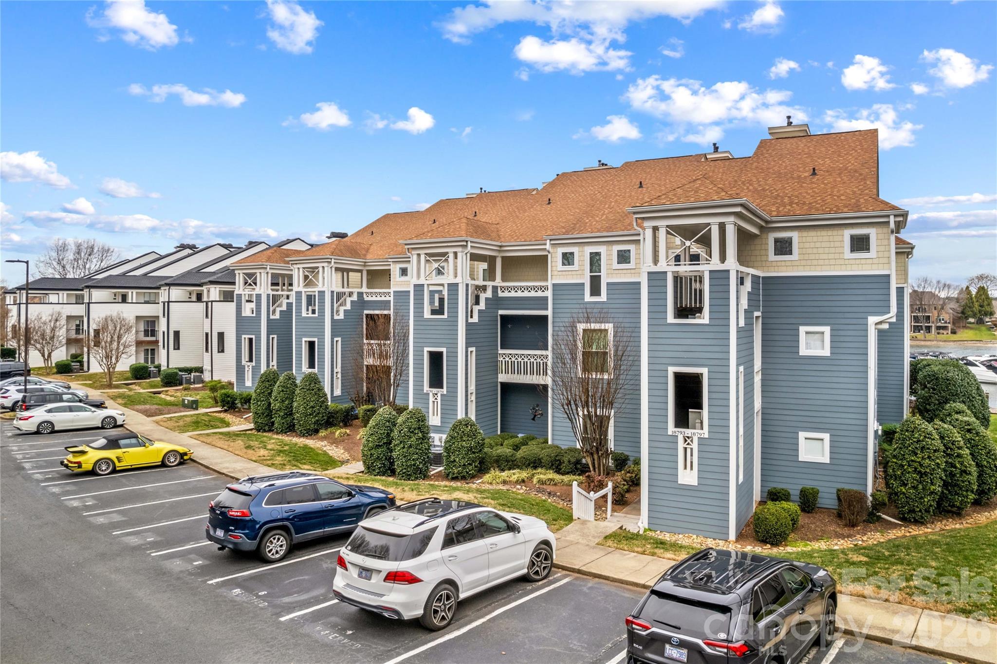Vineyard Point - Residential