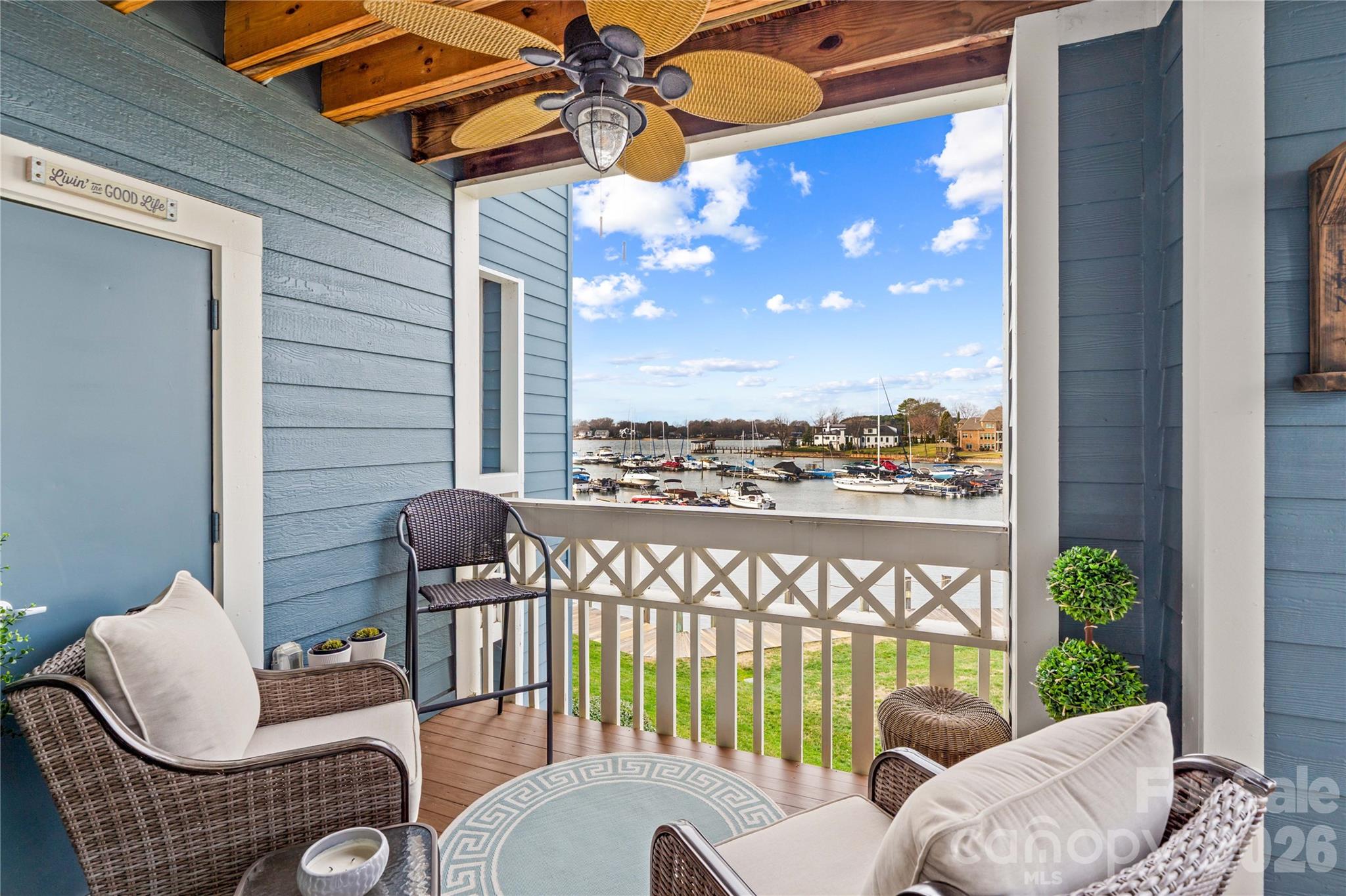 Vineyard Point - Residential