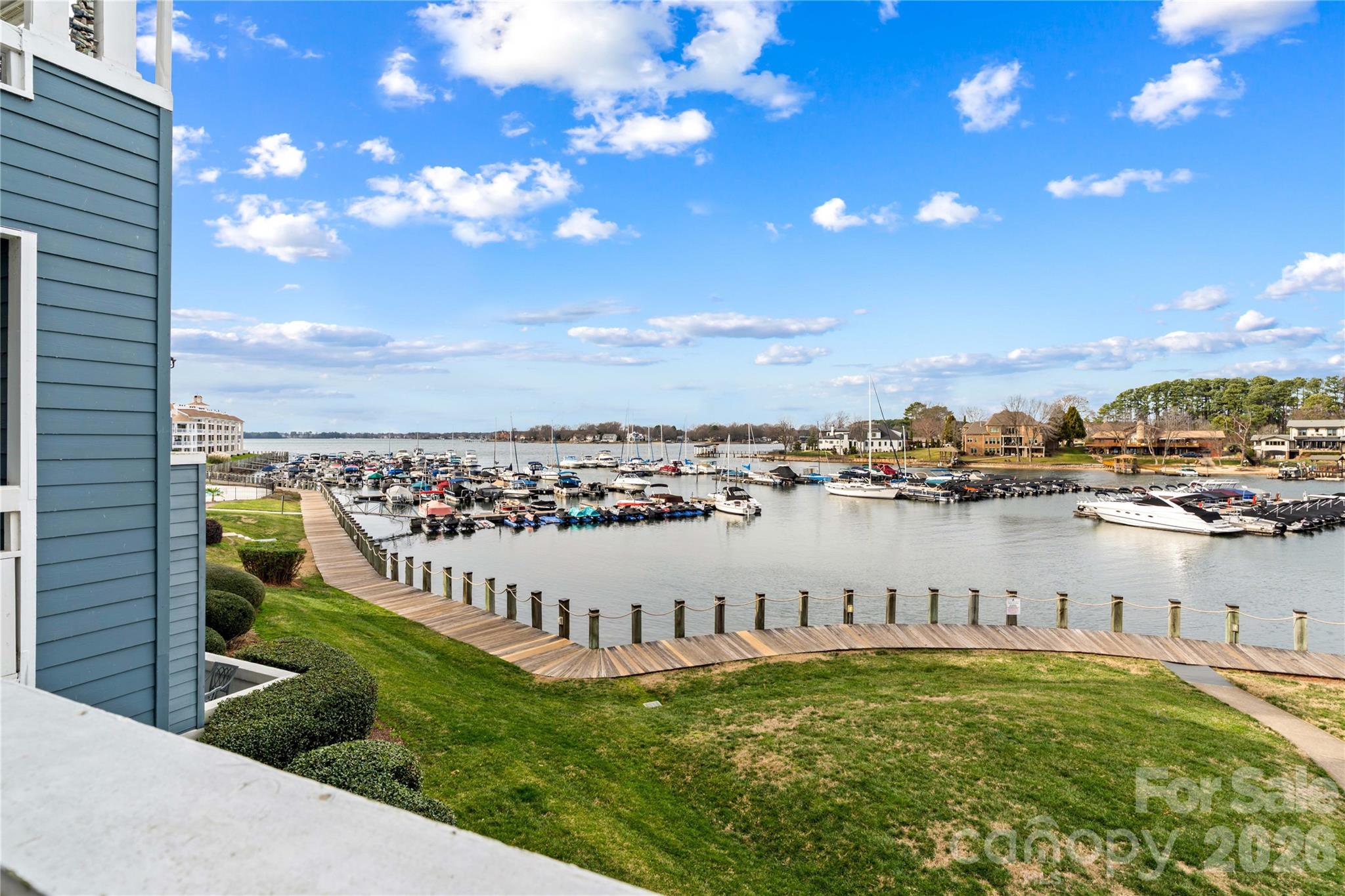 Vineyard Point - Residential