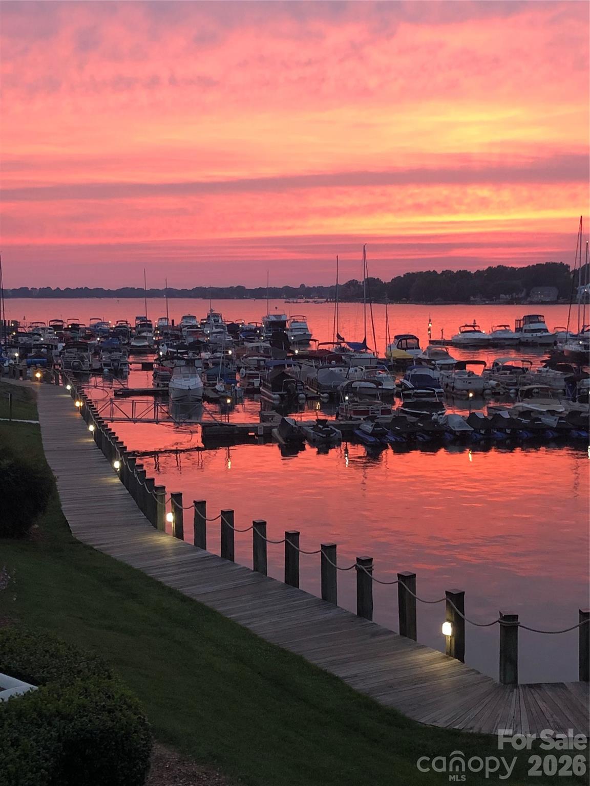 Vineyard Point - Residential