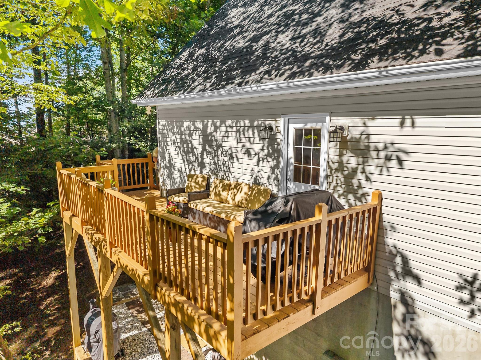 Knob Creek - Residential