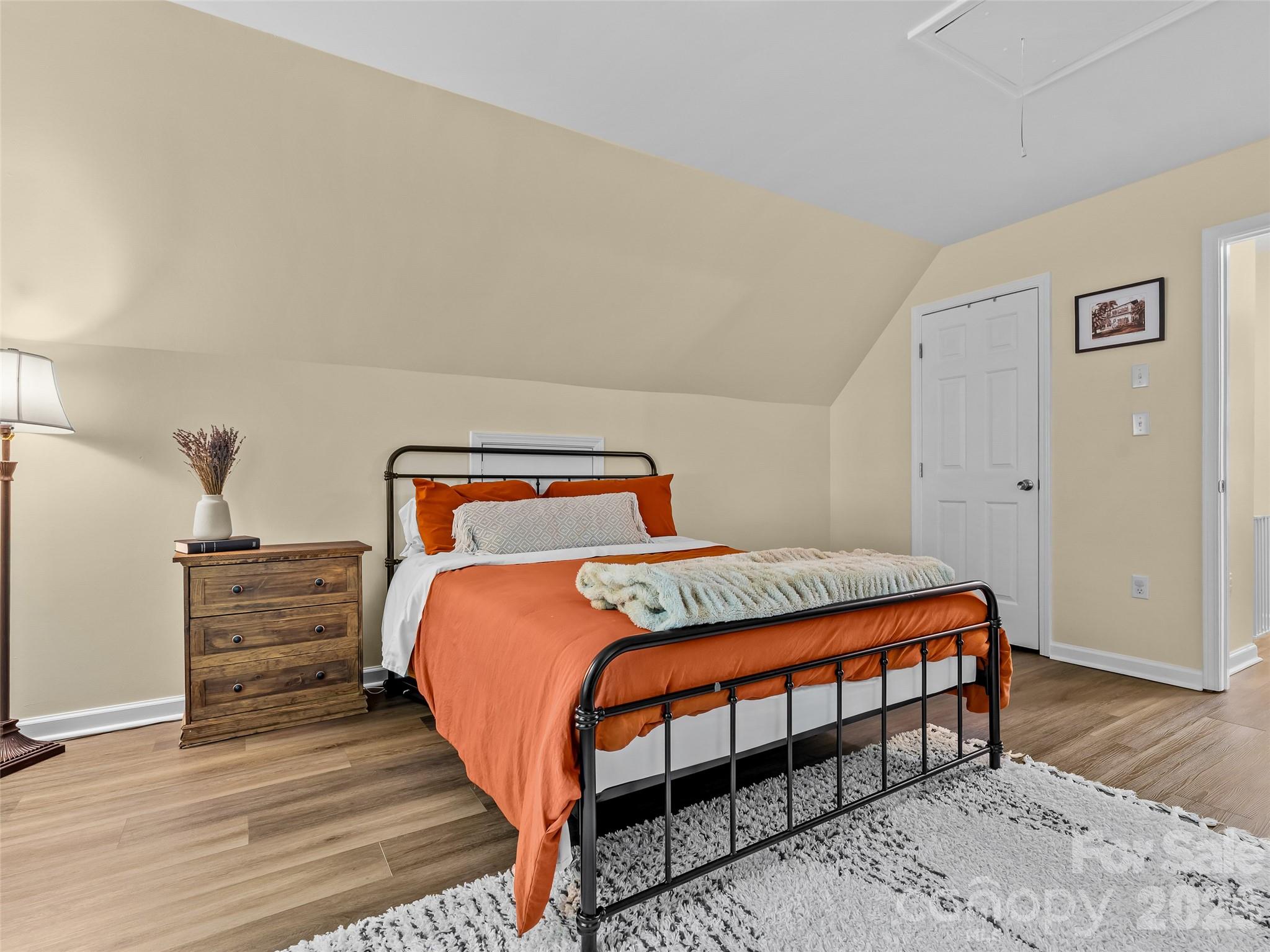 Knob Creek - Residential