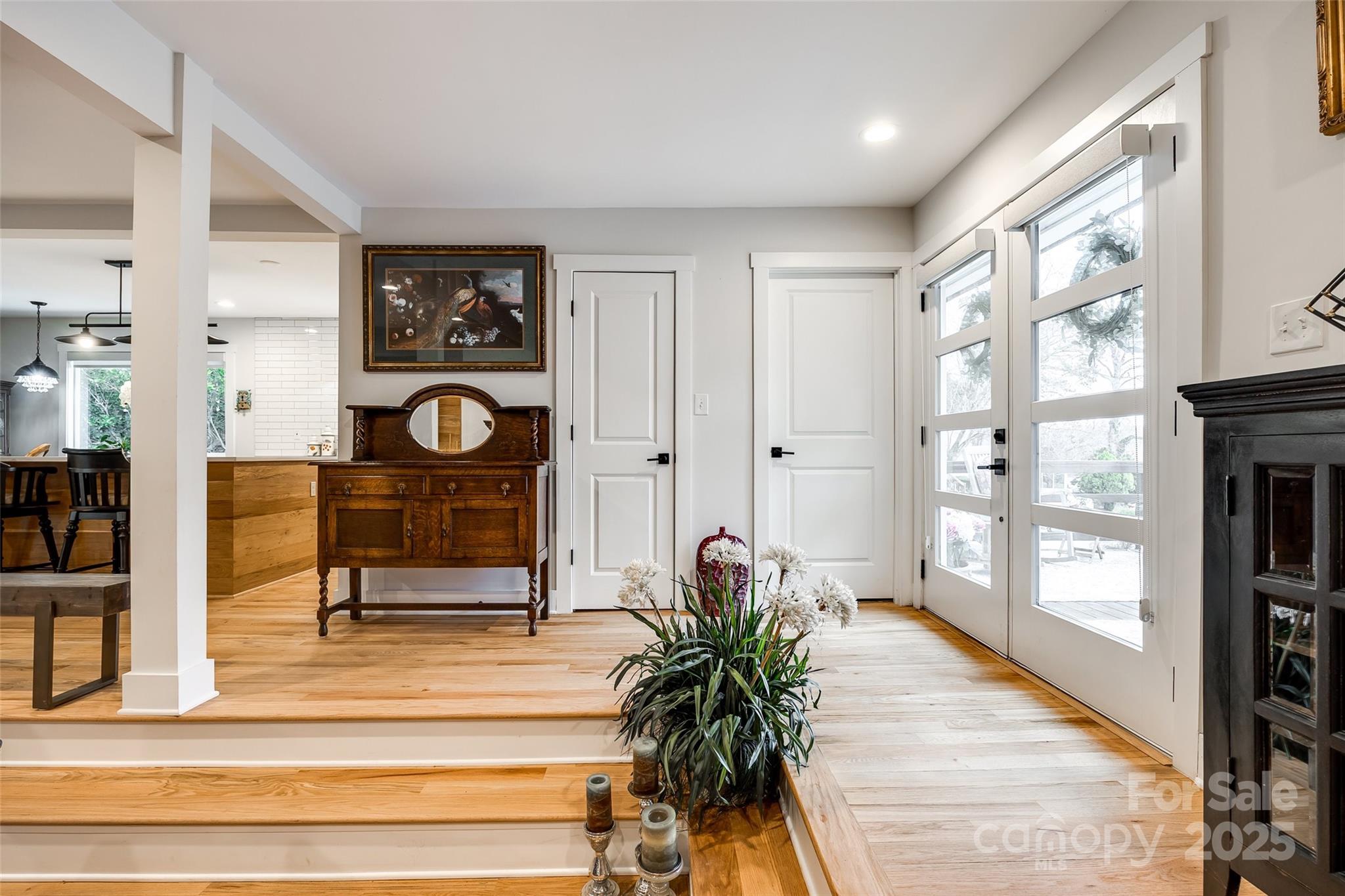 Tega Cay - Residential