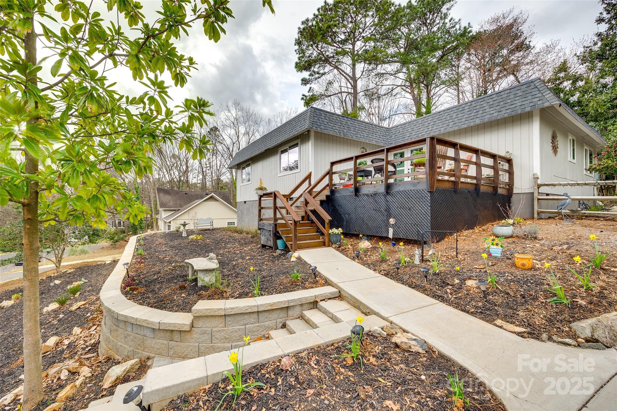 Tega Cay - Residential