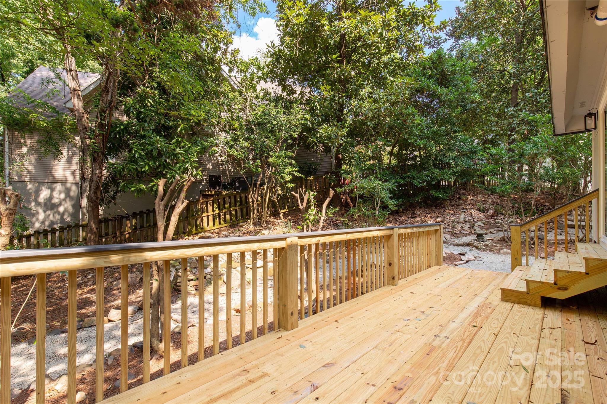 Tega Cay - Residential