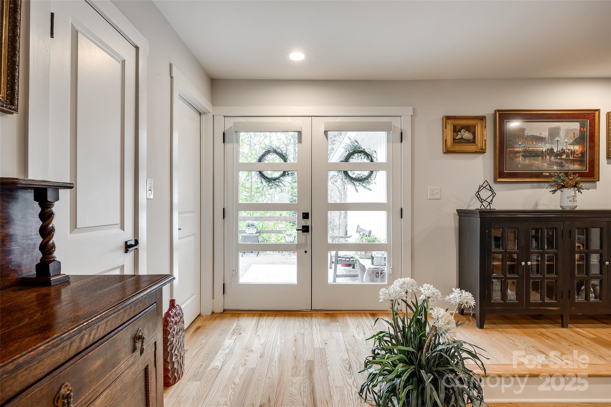 Tega Cay - Residential