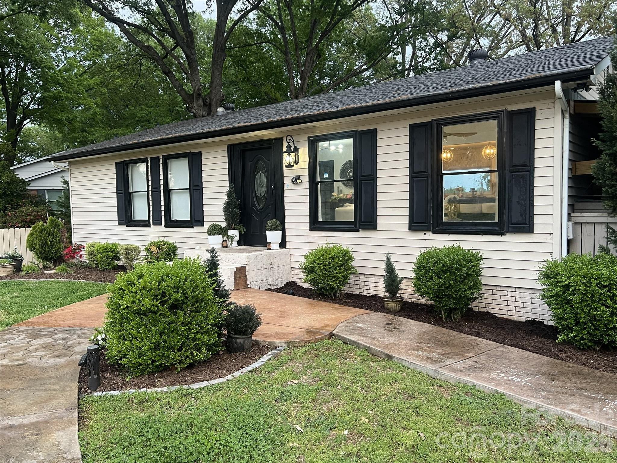 Norman Shores - Residential