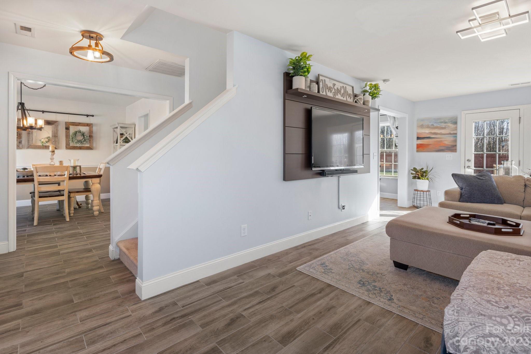 River Stone - Residential