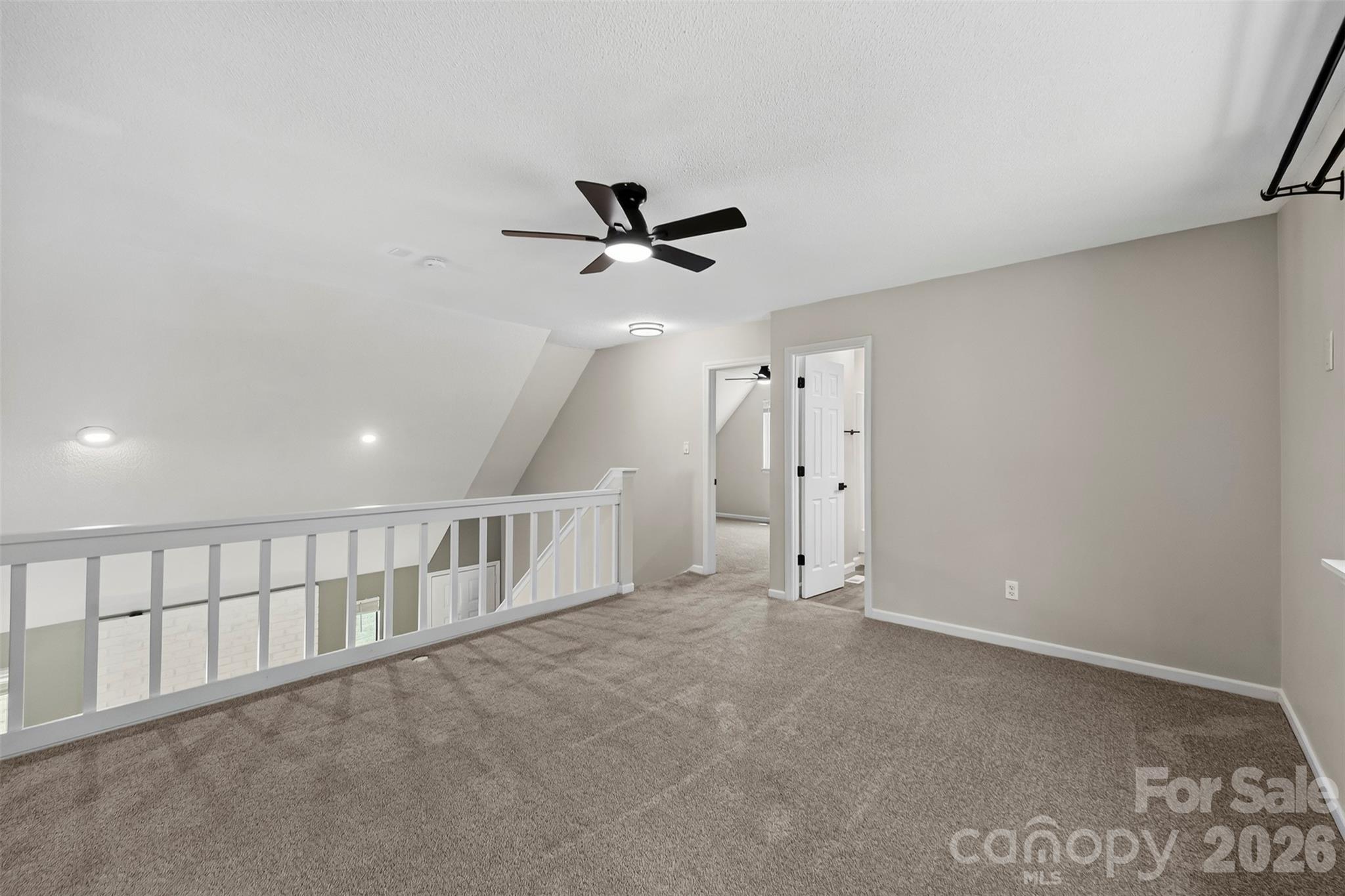 Hickory Ridge - Residential
