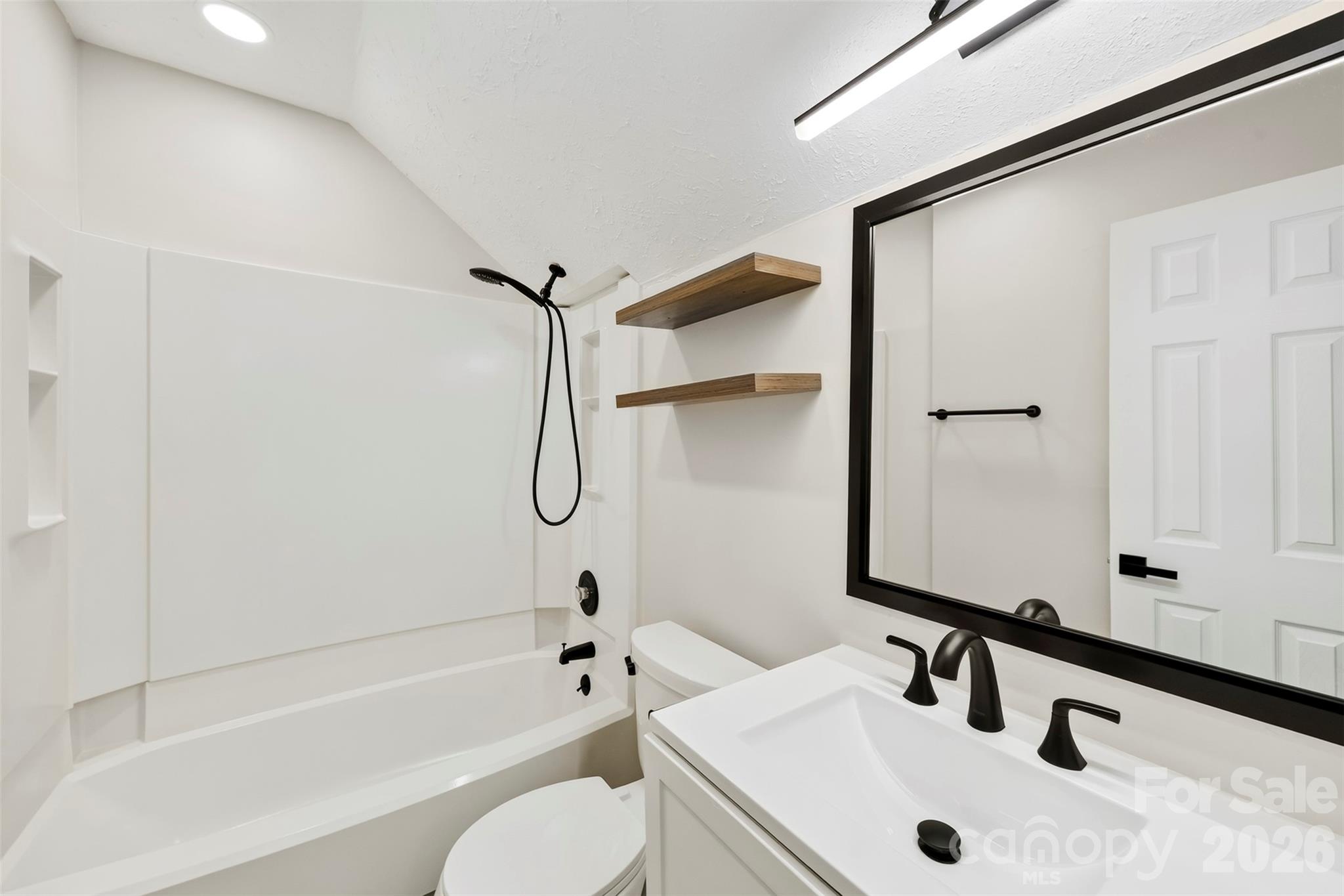 Hickory Ridge - Residential