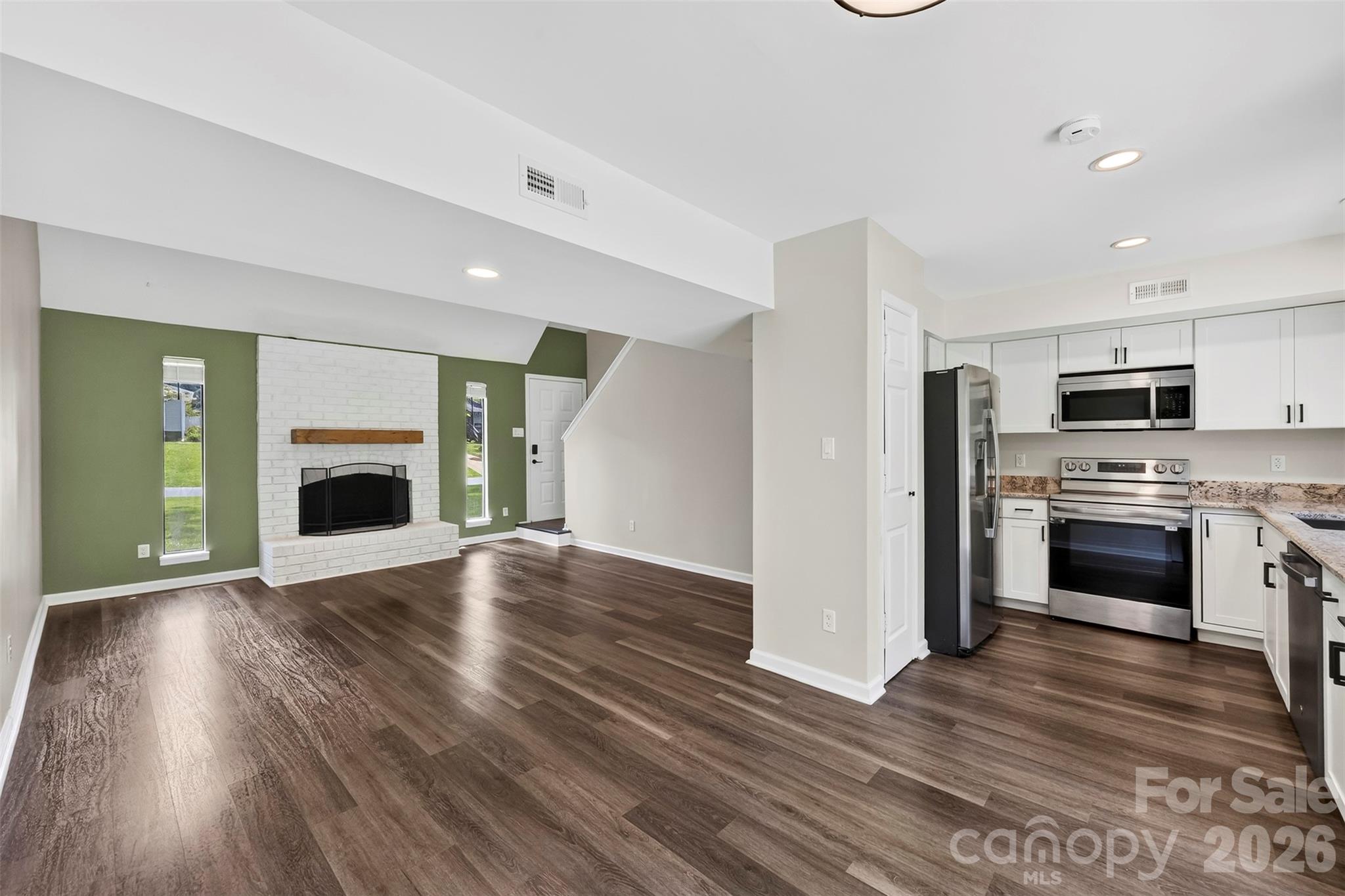 Hickory Ridge - Residential