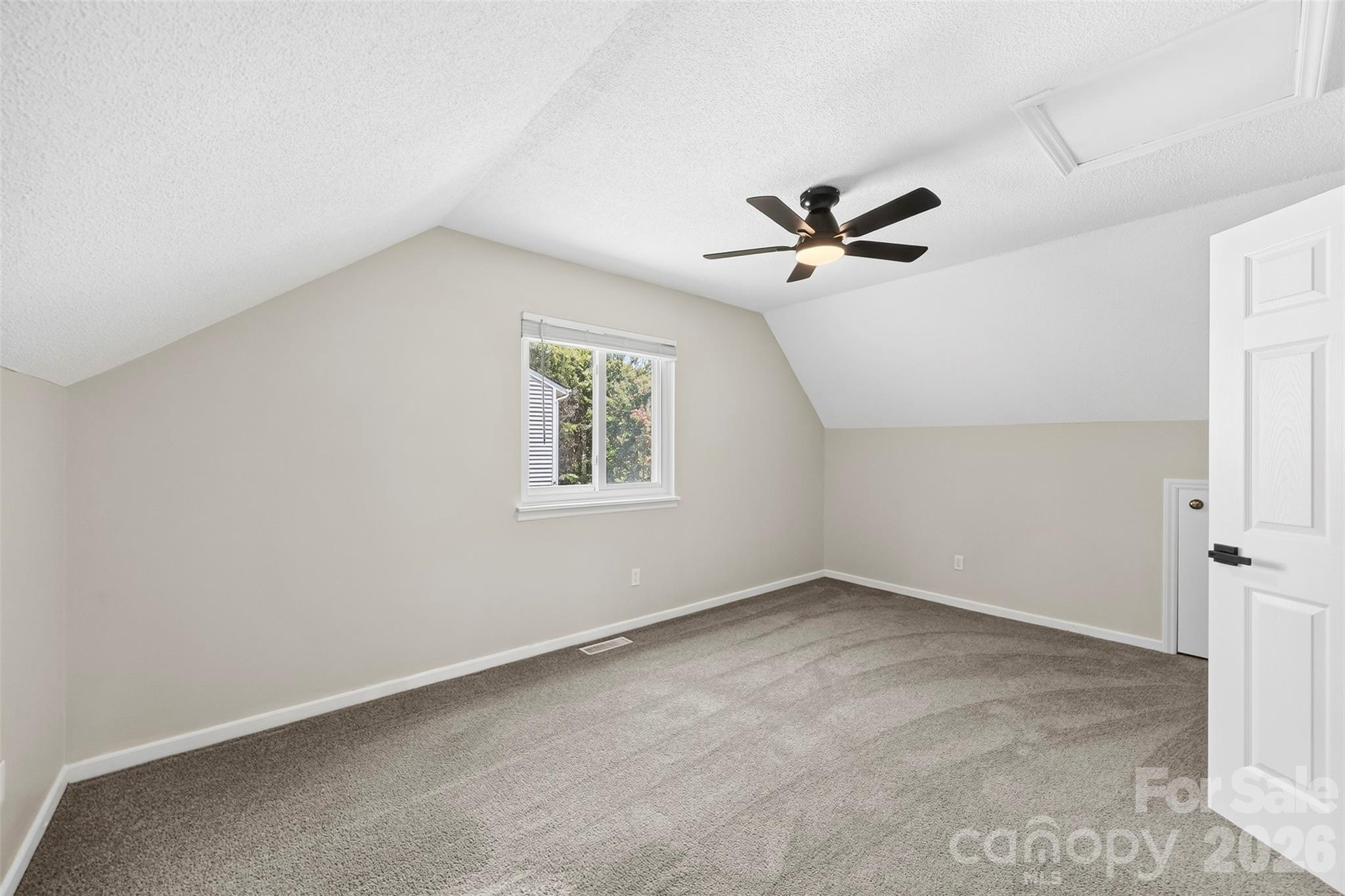 Hickory Ridge - Residential