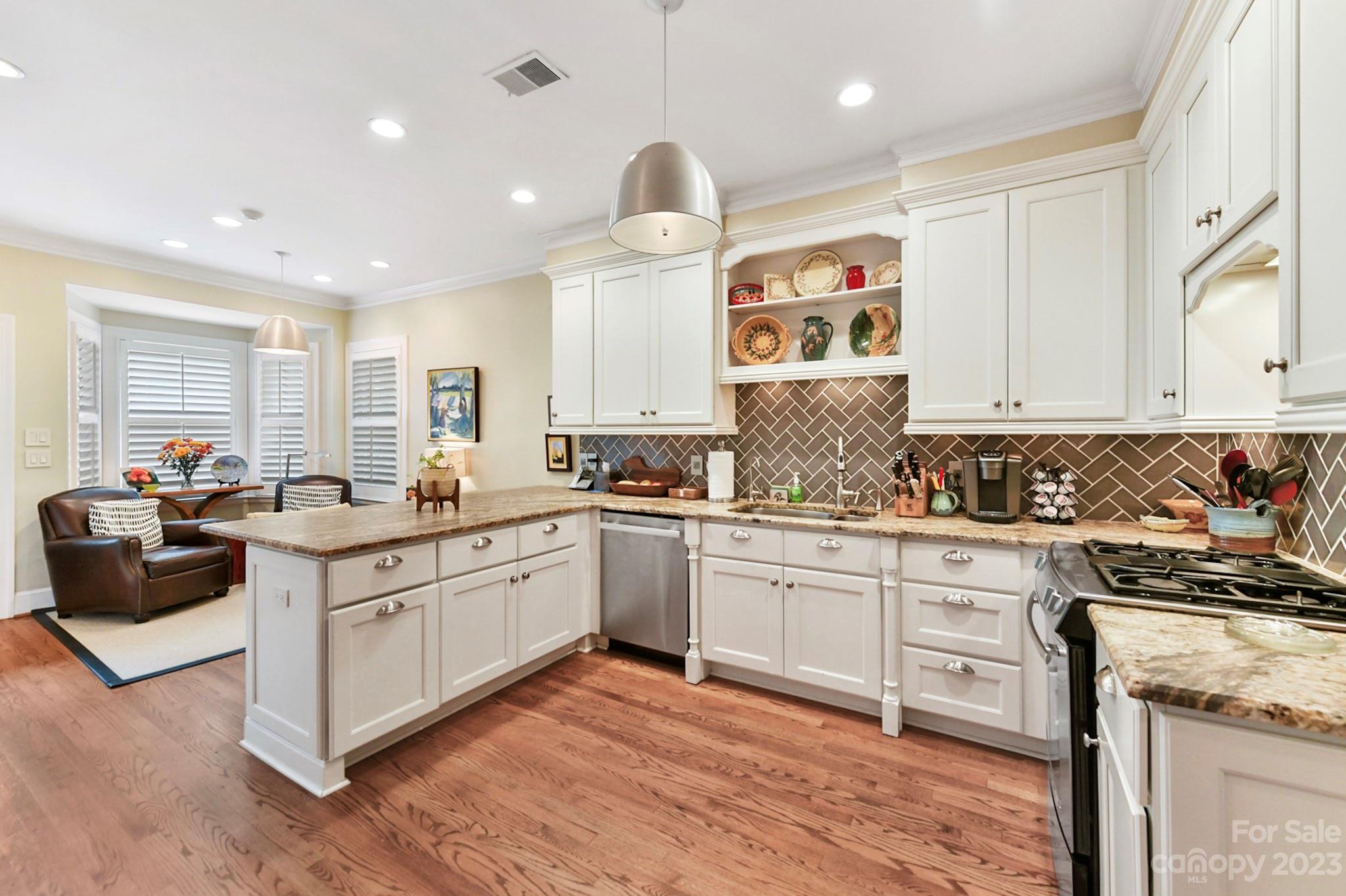 Myers Park - Residential