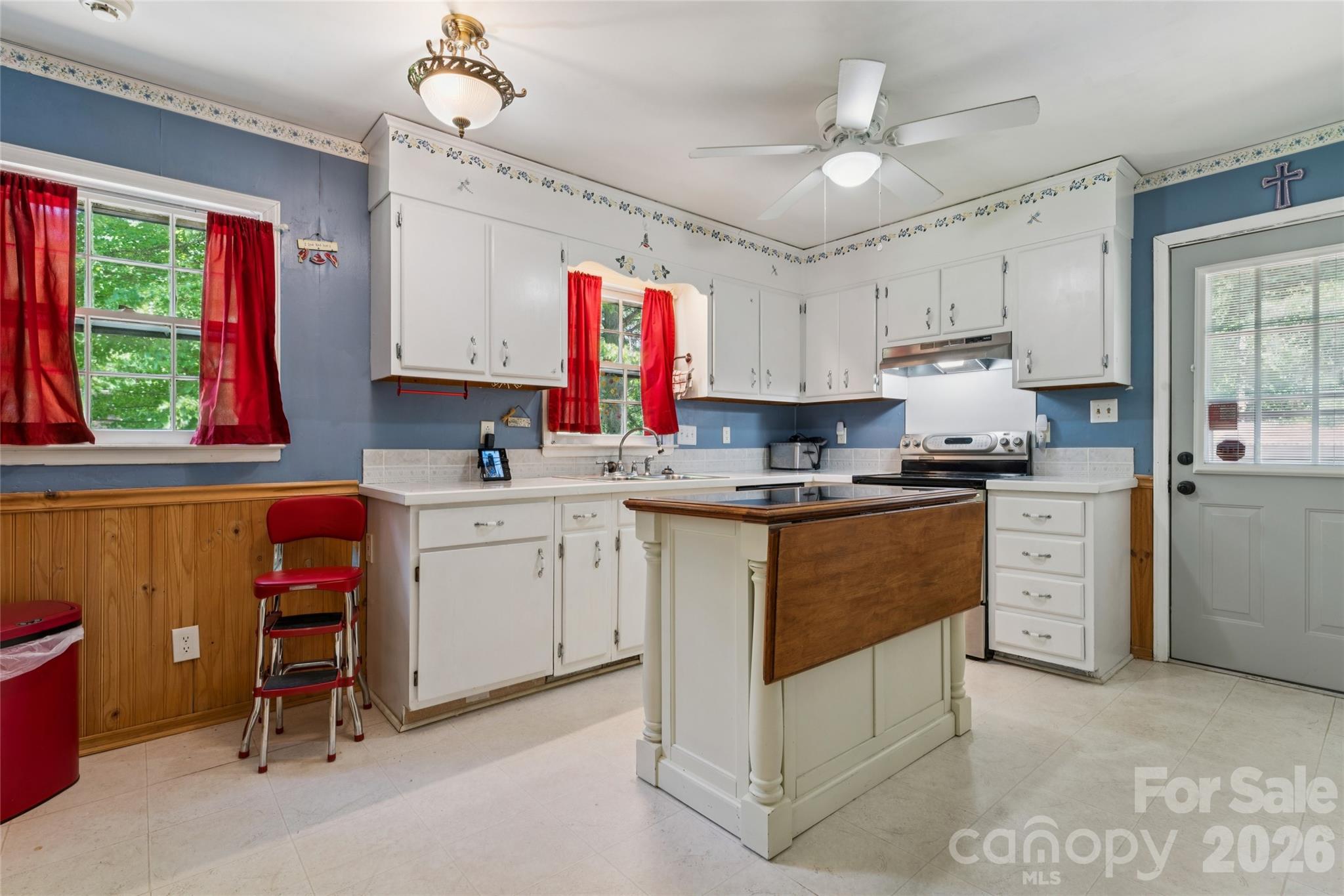 Apple Creek - Residential