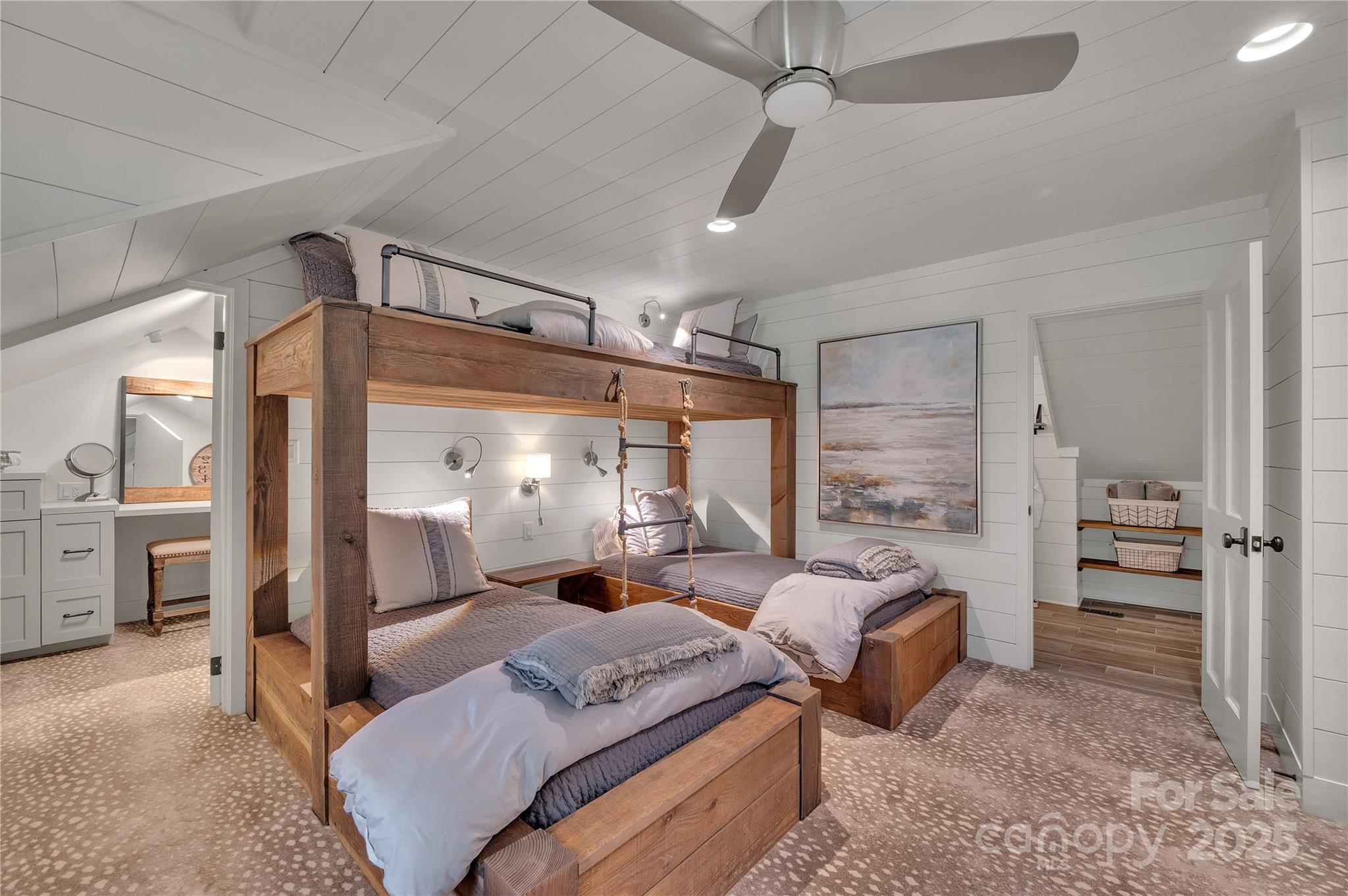 Lake Toxaway Estates - Residential