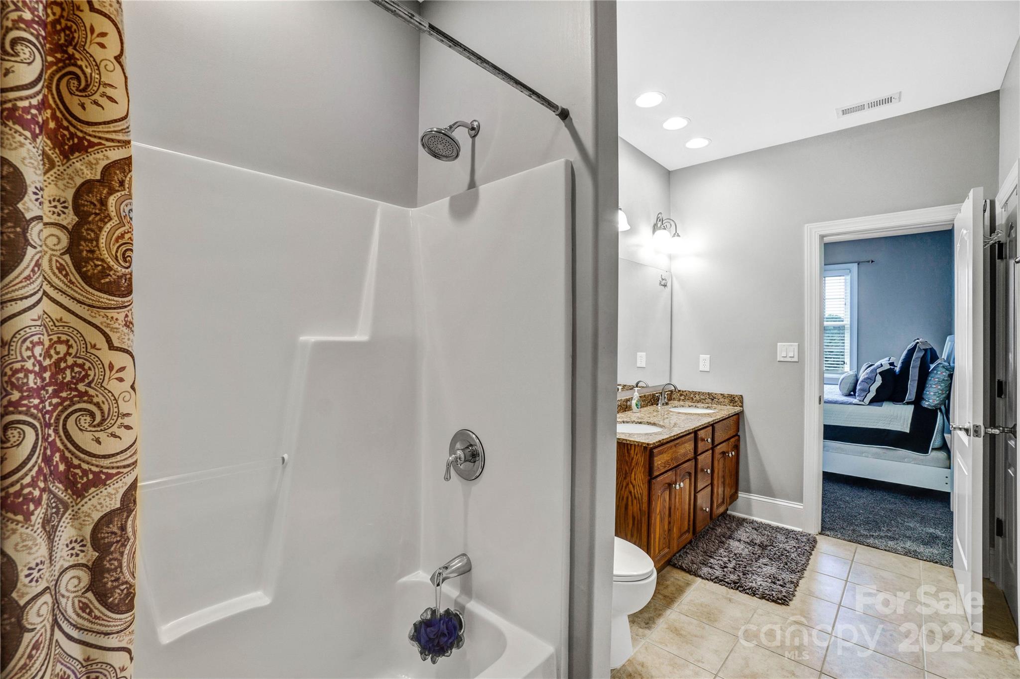Clover - Residential