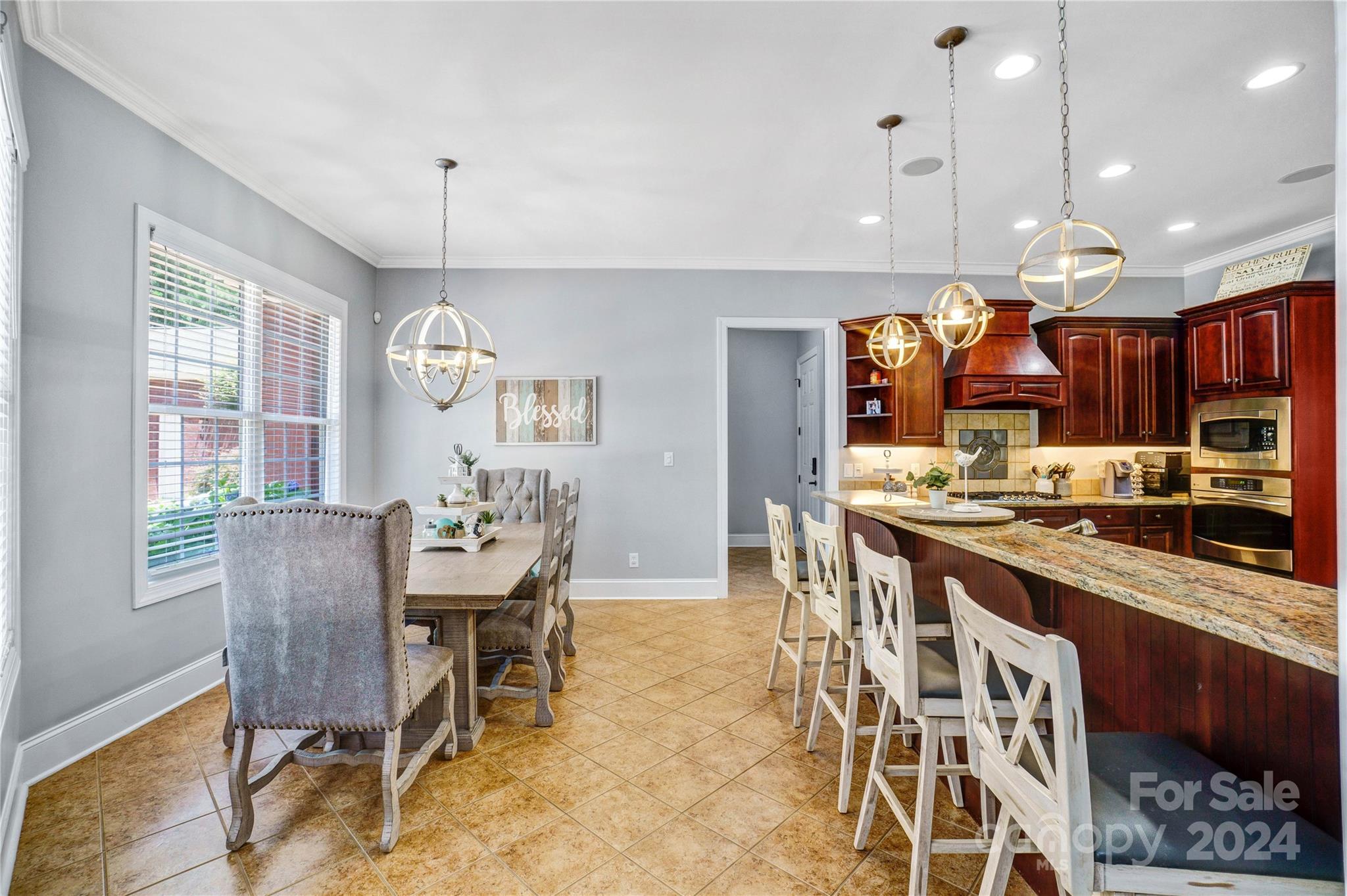 Clover - Residential
