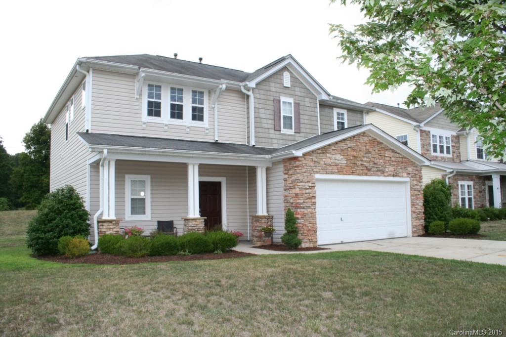 This move-in condition home will certainly please with its wide open main level living space, huge kitchen, and inviting great room with a cozy gas log fireplace. Upstairs you will find a huge Master Suite, two other secondary bedrooms, and a cozy yet functional loft. Neutral color and décor with nicely upgraded light fixtures, not to mention a convenient location just inside the recently complete I-485 northern loop. Quick access to great shopping including Concord Mills and Northlake Mall.