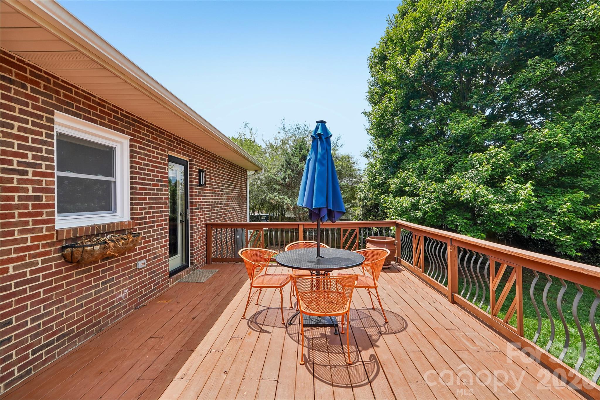 Woodland Hills - Residential