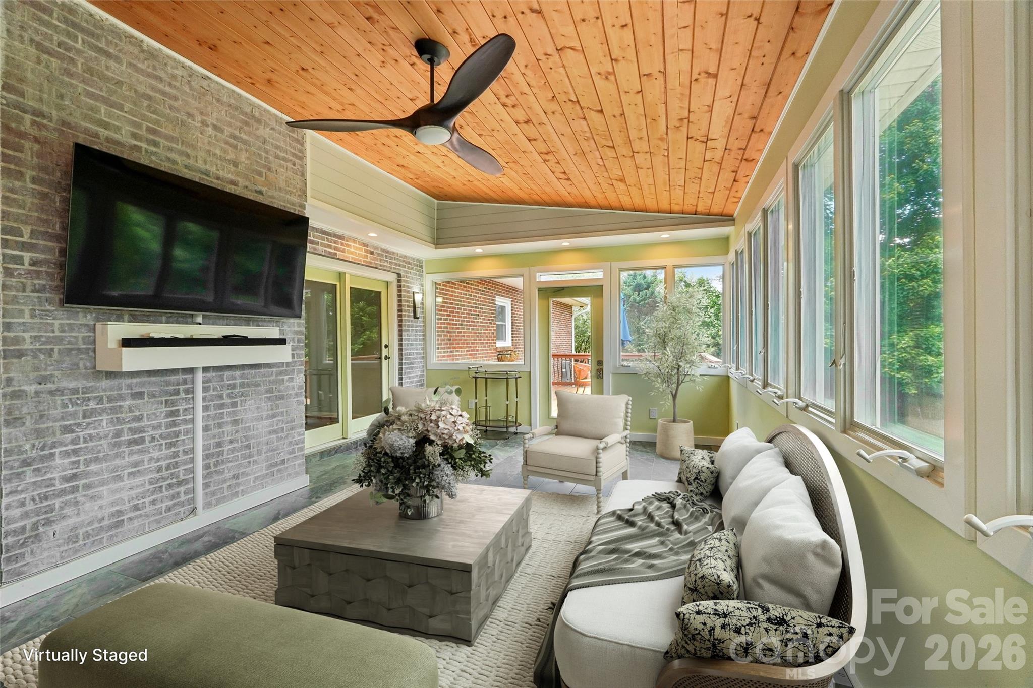 Woodland Hills - Residential