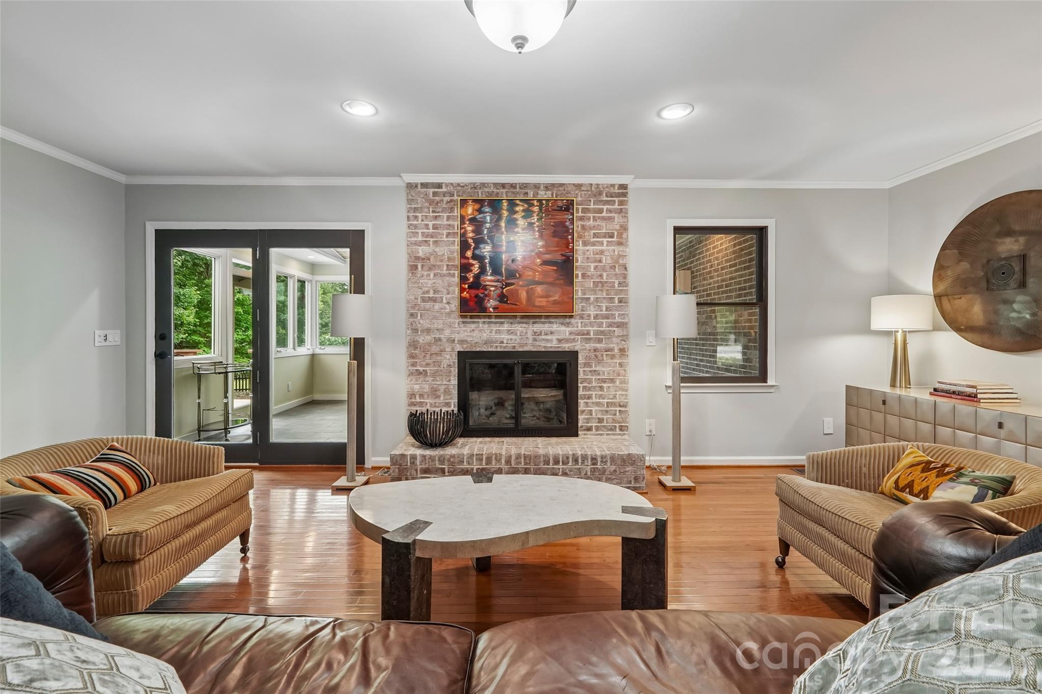 Woodland Hills - Residential