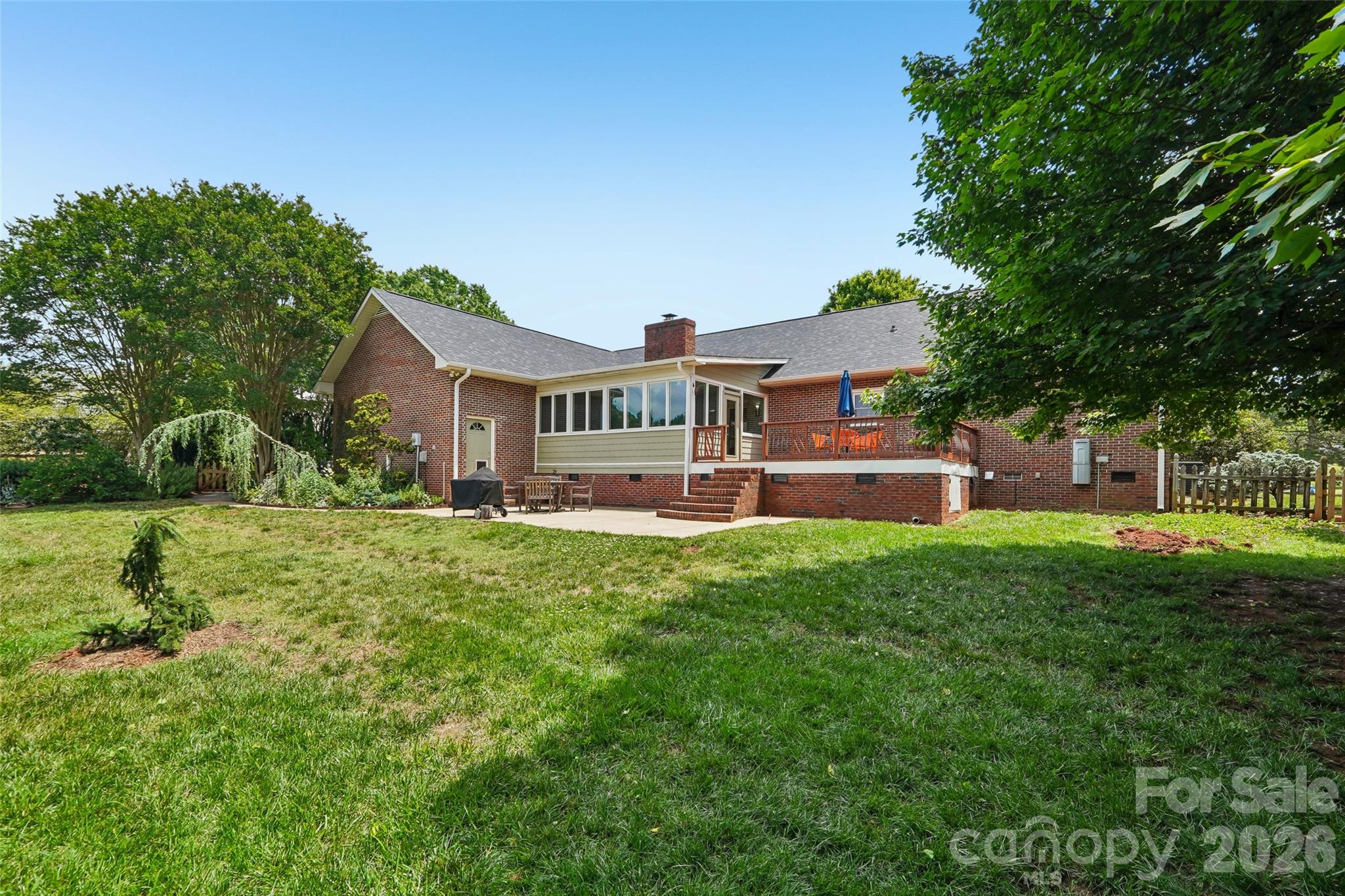 Woodland Hills - Residential
