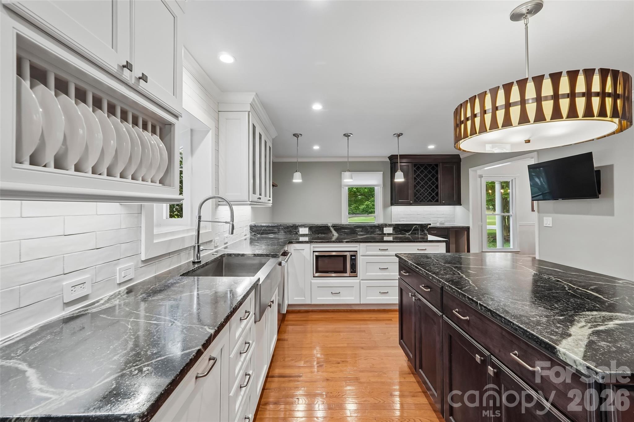 Woodland Hills - Residential