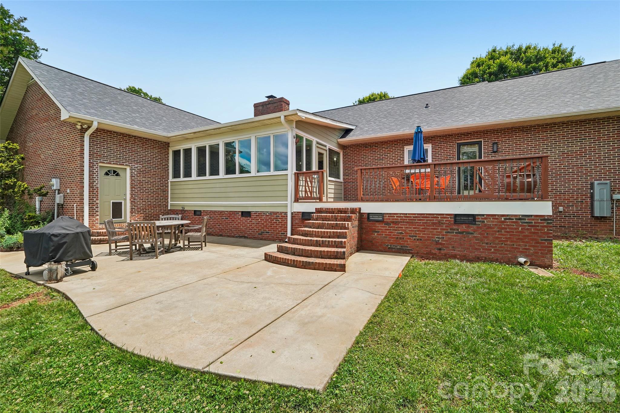 Woodland Hills - Residential