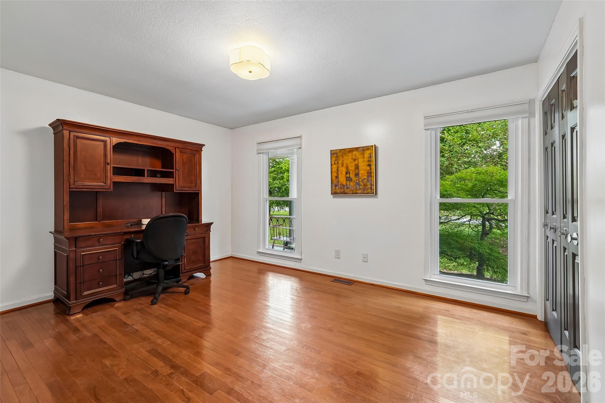 Woodland Hills - Residential