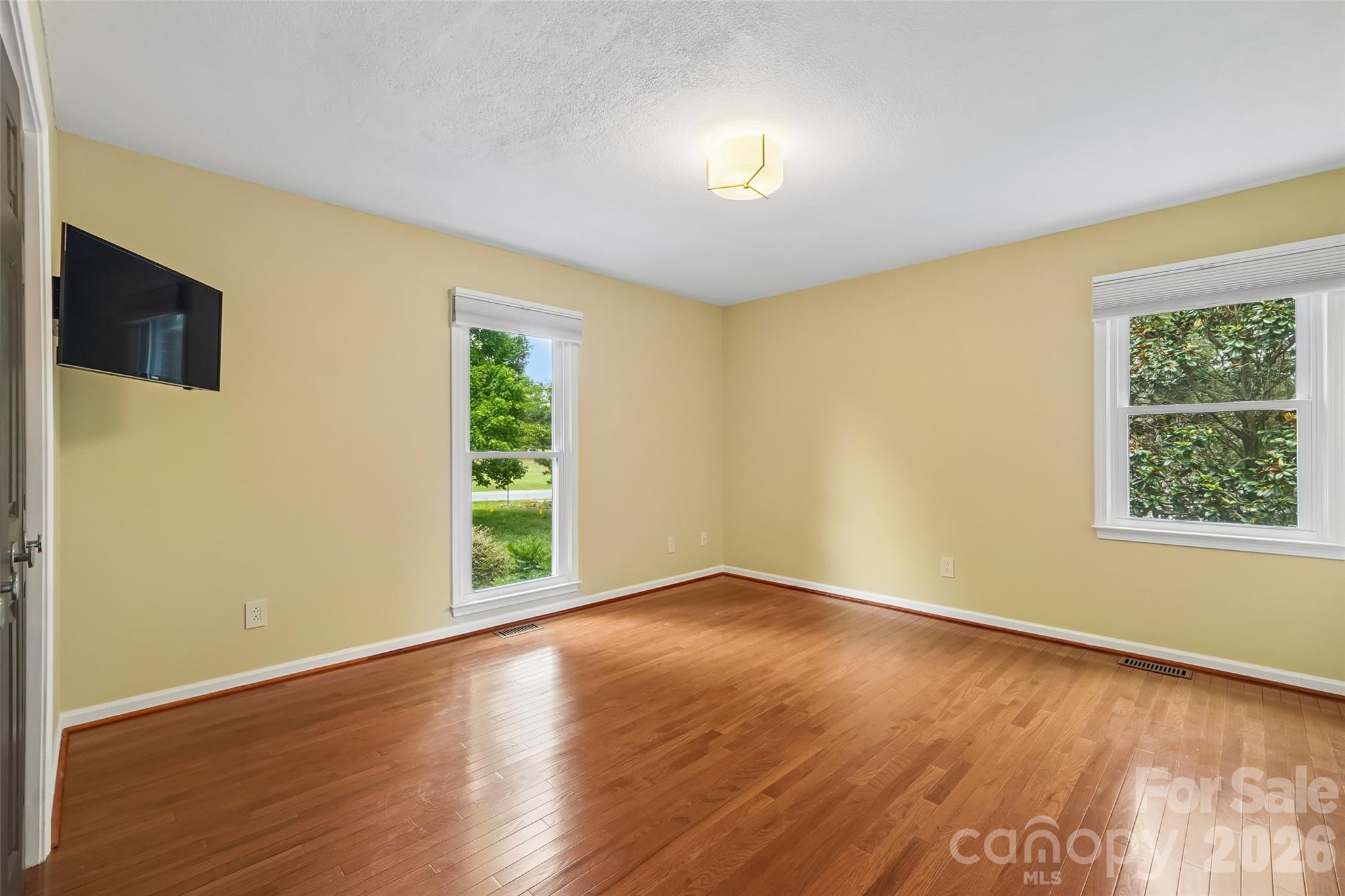 Woodland Hills - Residential