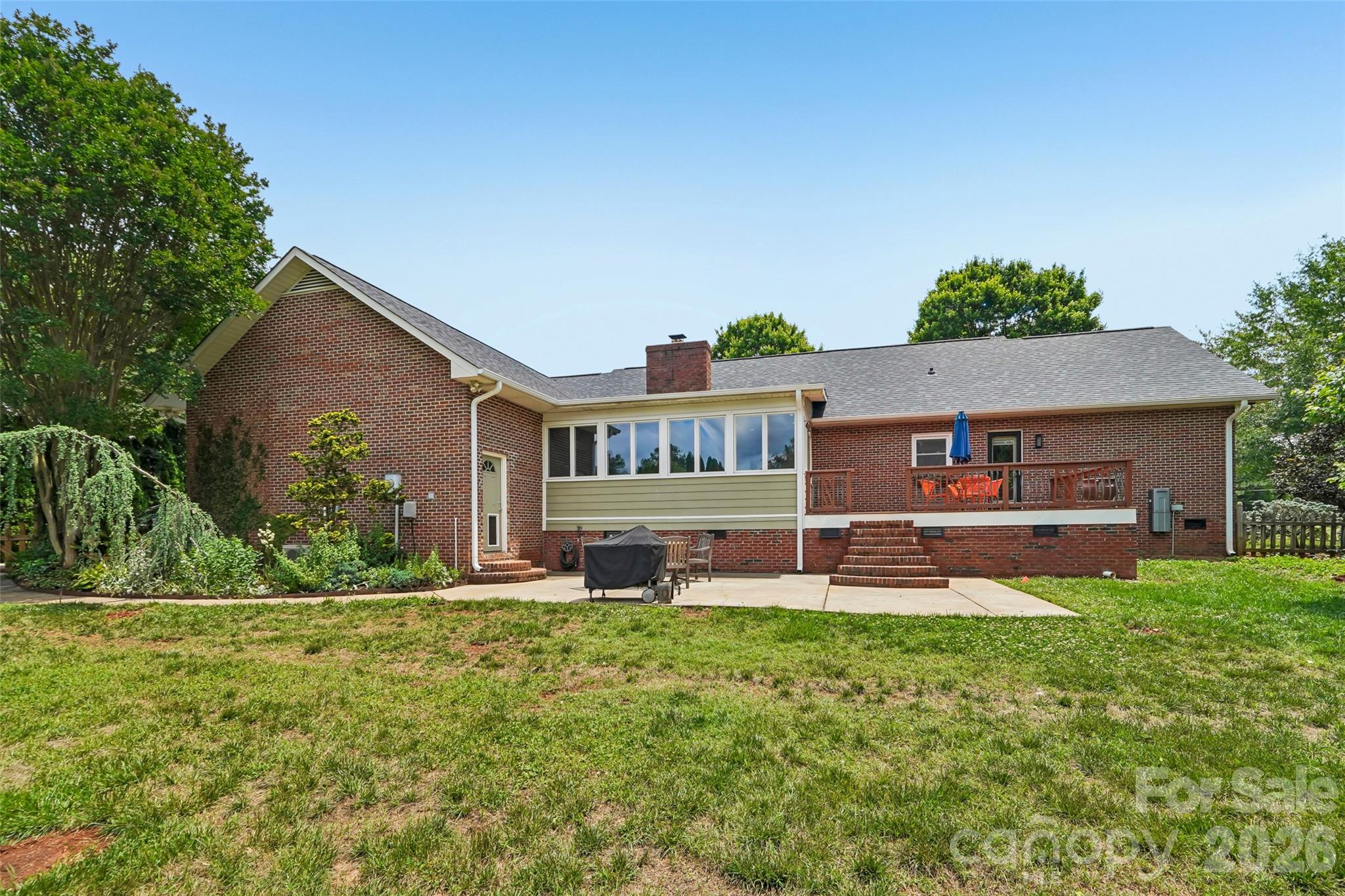 Woodland Hills - Residential