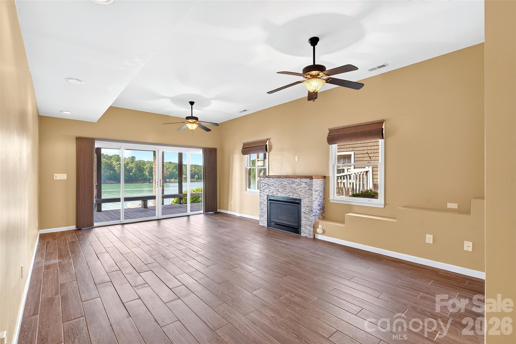 Lake View - Residential