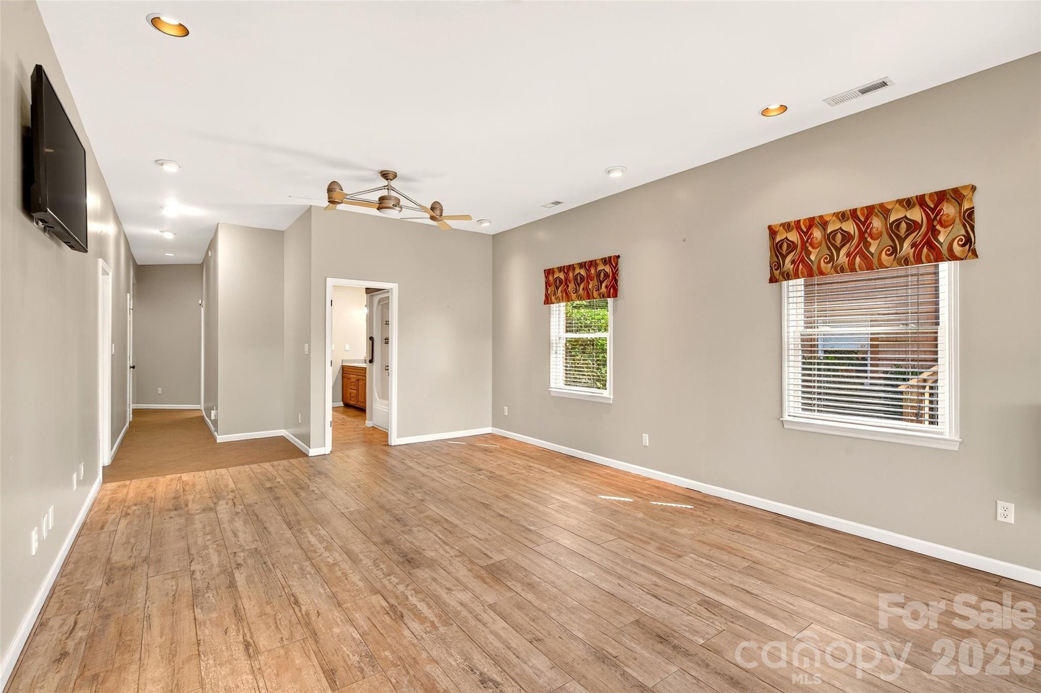Lake View - Residential