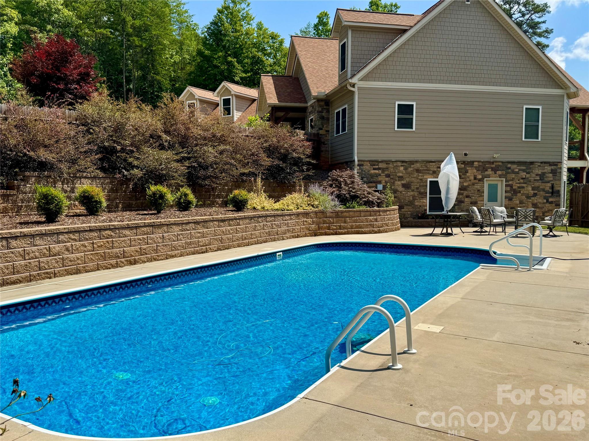 The Coves Mountain River Club - Residential