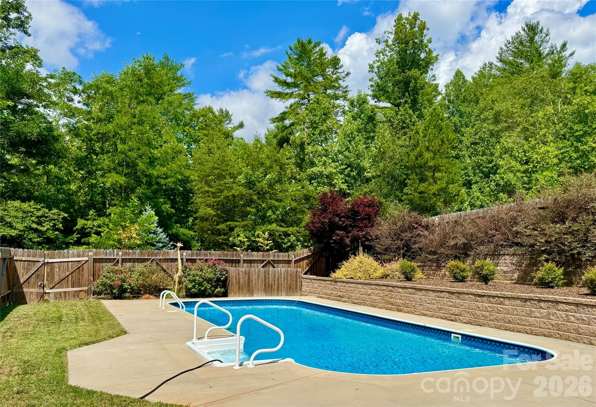The Coves Mountain River Club - Residential