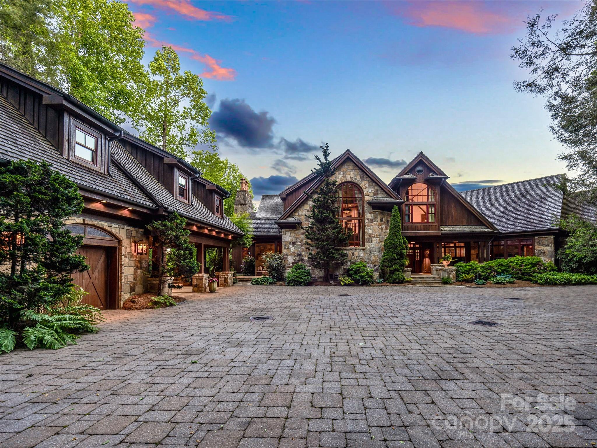Lake Toxaway Estates - Residential