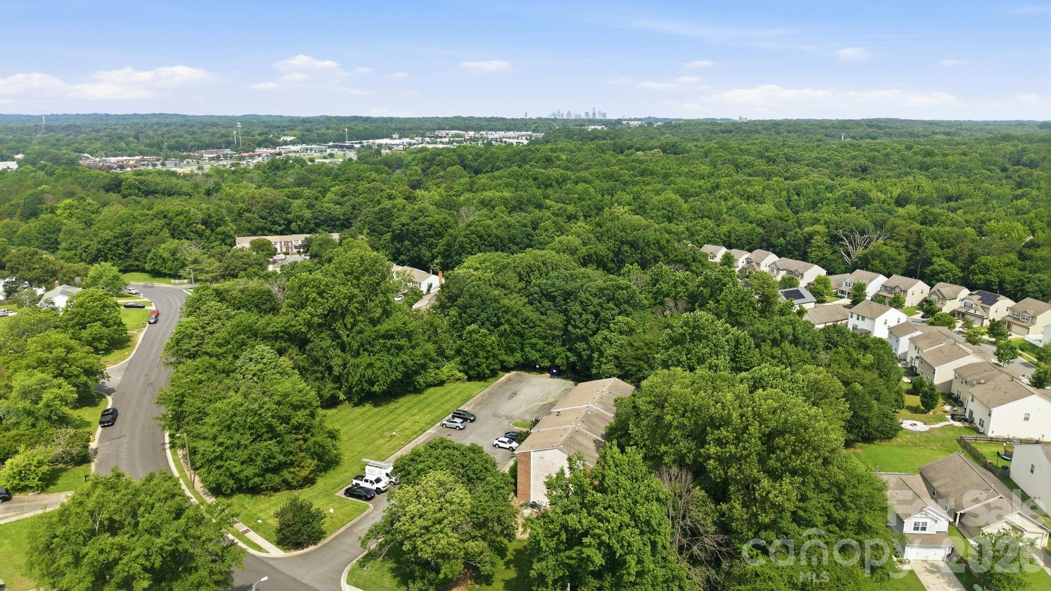 Pheasant Knoll - Residential