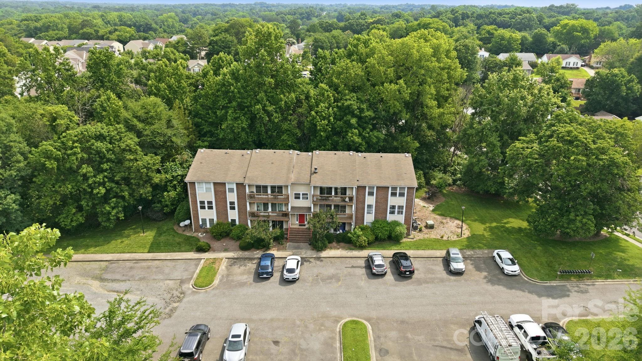 Pheasant Knoll - Residential