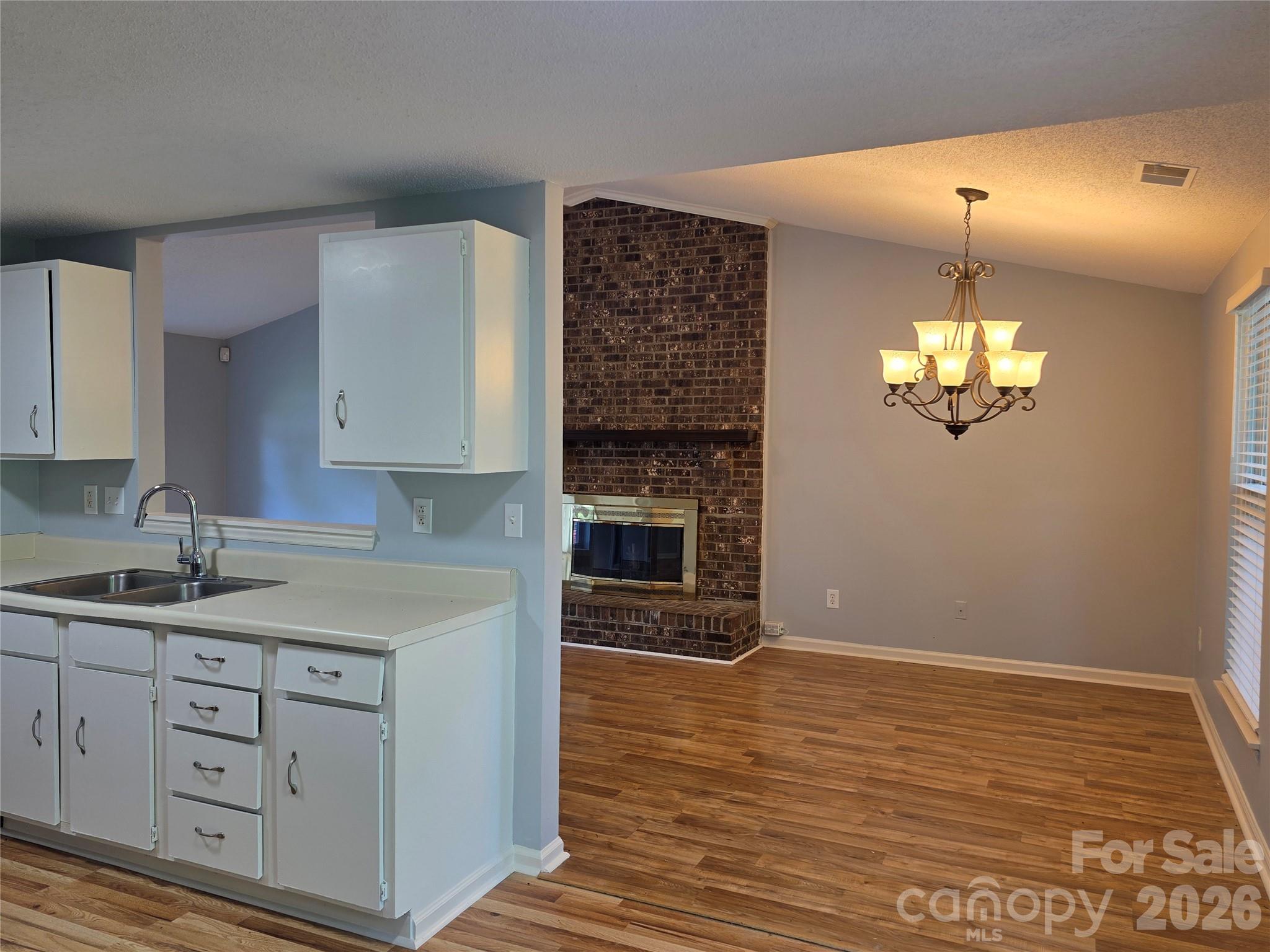 Hunters Creek - Residential